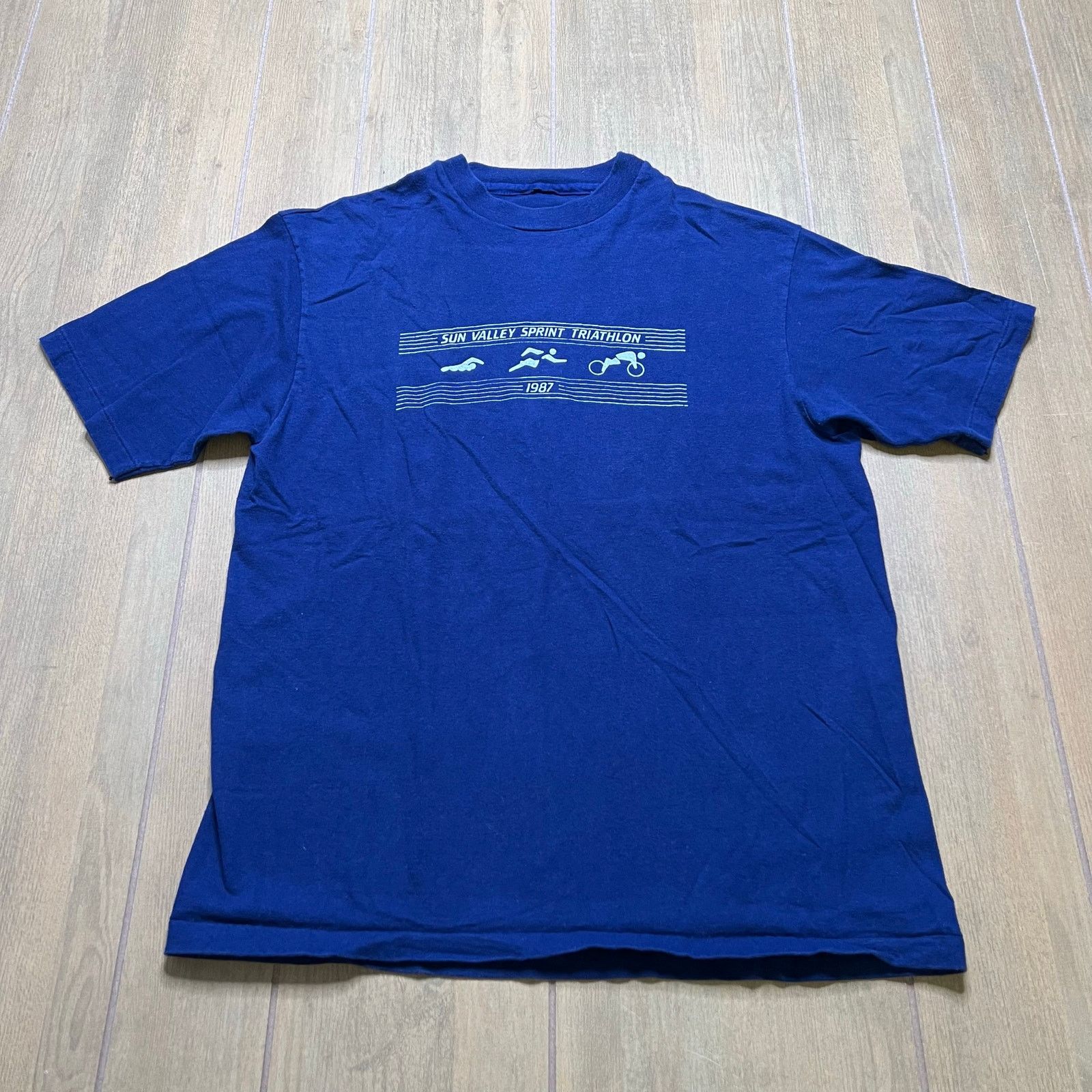 Vintage Vintage 80s blue t-shirt Sz S/M Sun Valley Sprint Triathlon Size US M / EU 48-50 / 2 - 1 Thumbnail
