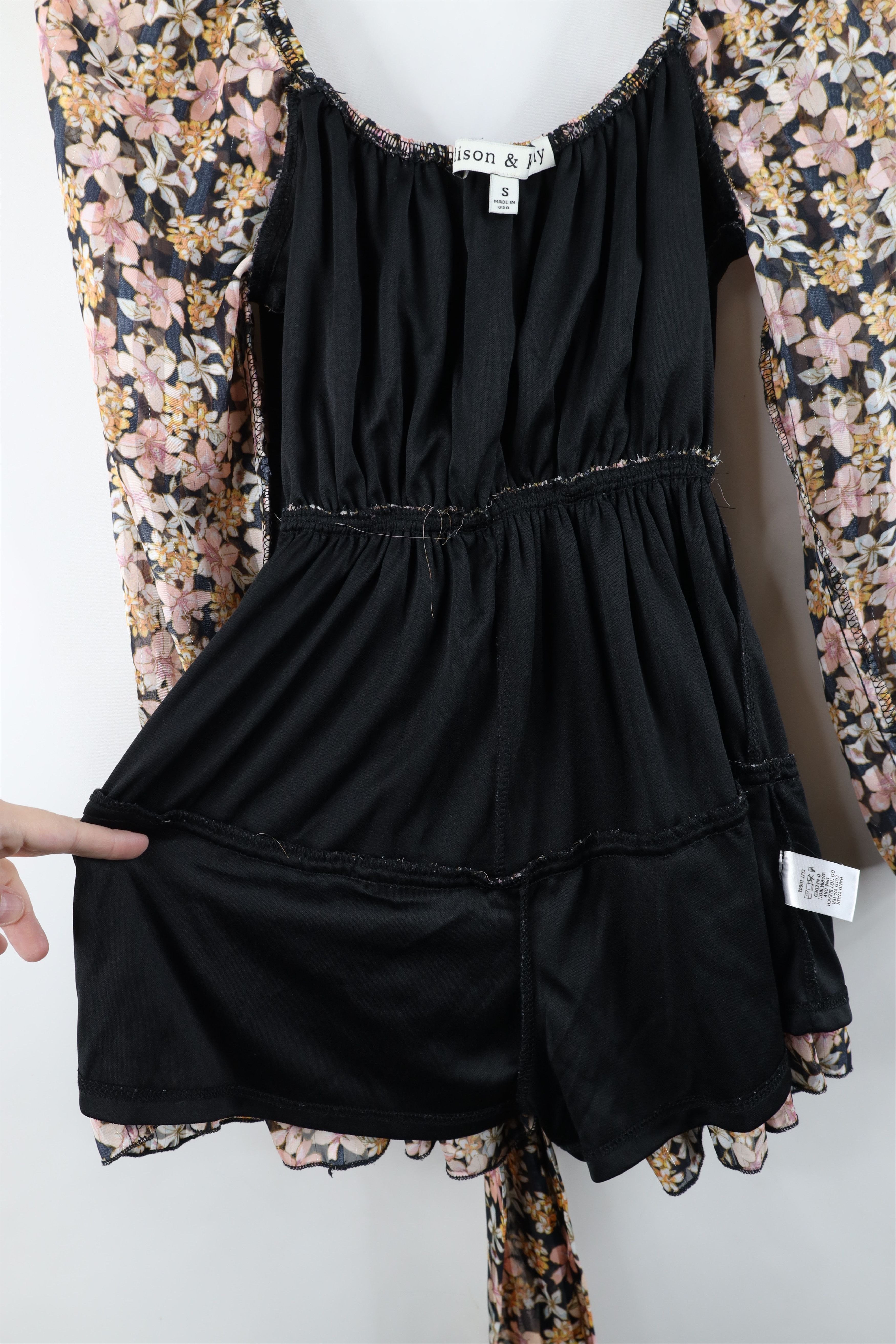 Vintage Vintage Y2K Sheer Ruffled Flower Tie Romper Mini Dress USA Size S / US 4 / IT 40 - 14 Thumbnail