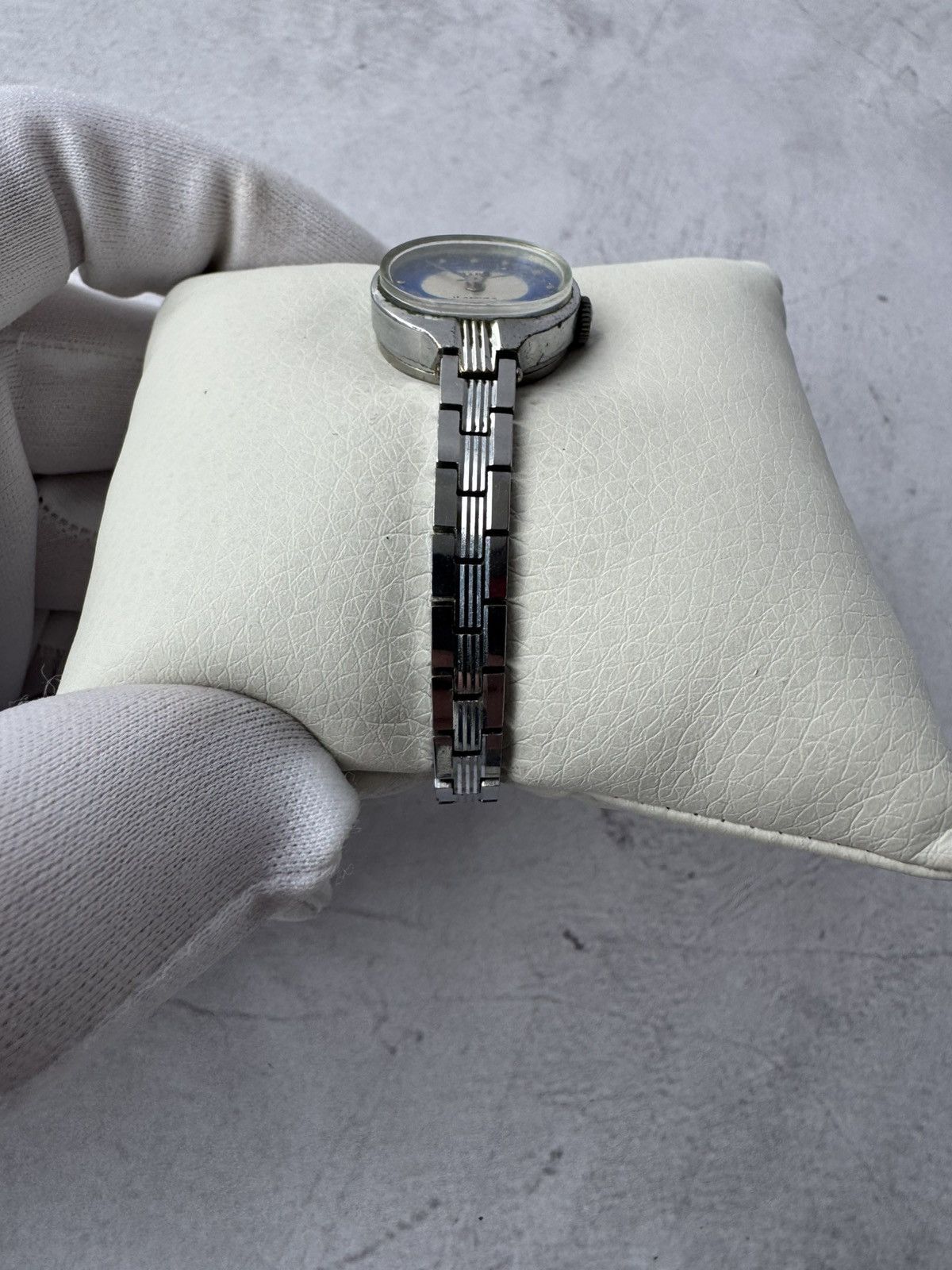 Japanese Brand × Vintage Zaria Japanese Style Watch Size ONE SIZE - 3 Thumbnail