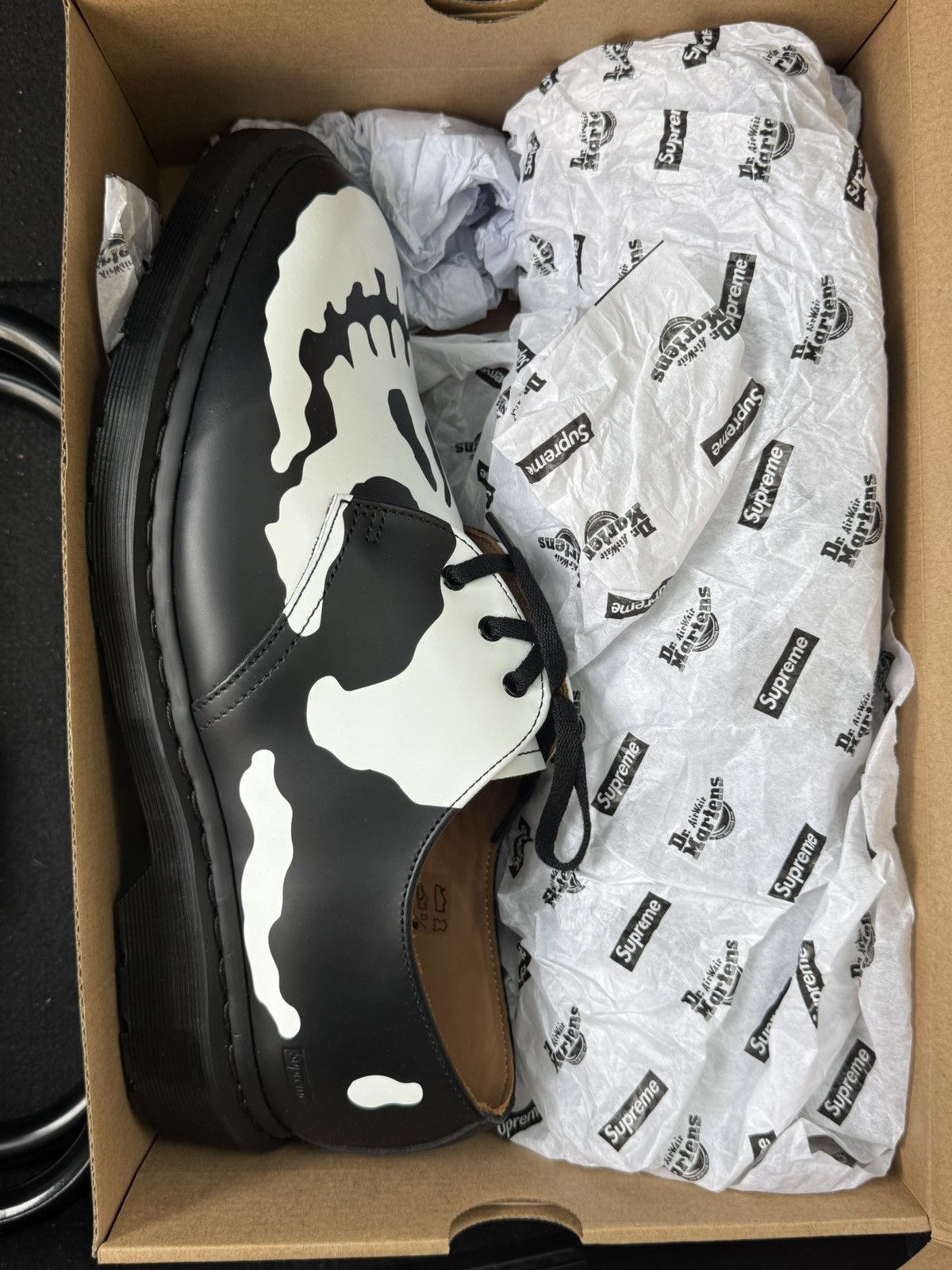 Dr. Martens × Supreme Dr. Martin x Supreme 1461 Skull Black Size 10 SIZE SWAP Size US 10 / EU 43 - 1 Thumbnail
