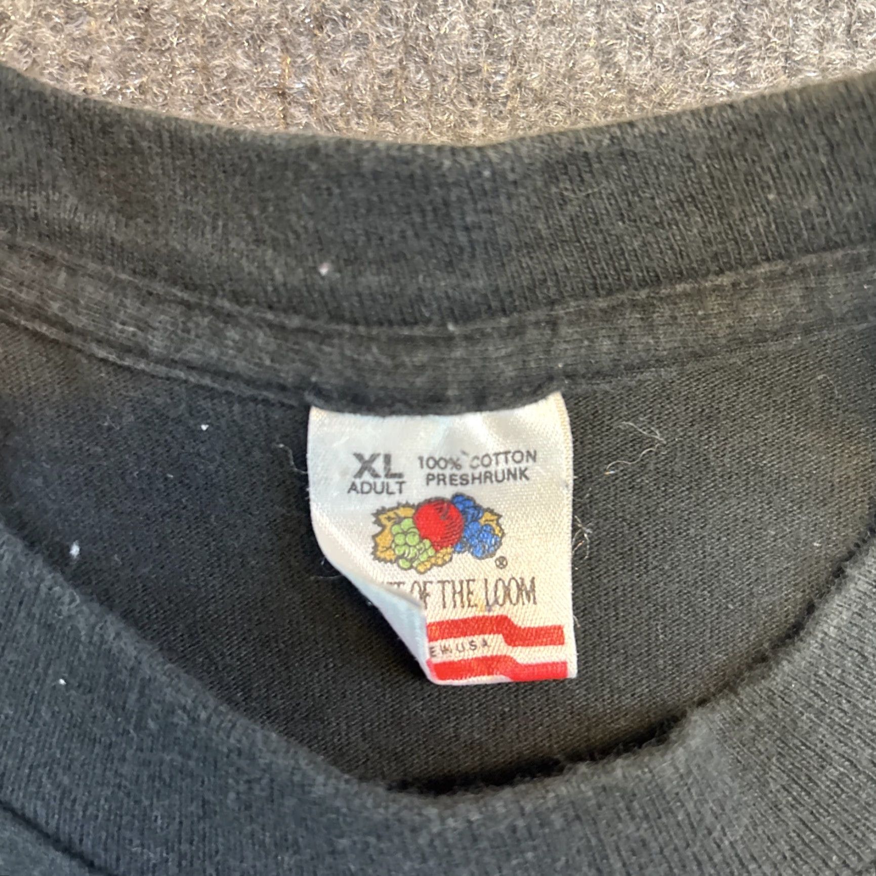 Fruit Of The Loom VINTAGE 90s Bear Wildlife T-Shirt XL Unisex Short Sleeve Cotton USA Nature Animal Fruit of the Loom Grunge Graphic Tee Size US XL / EU 56 / 4 - 3 Thumbnail
