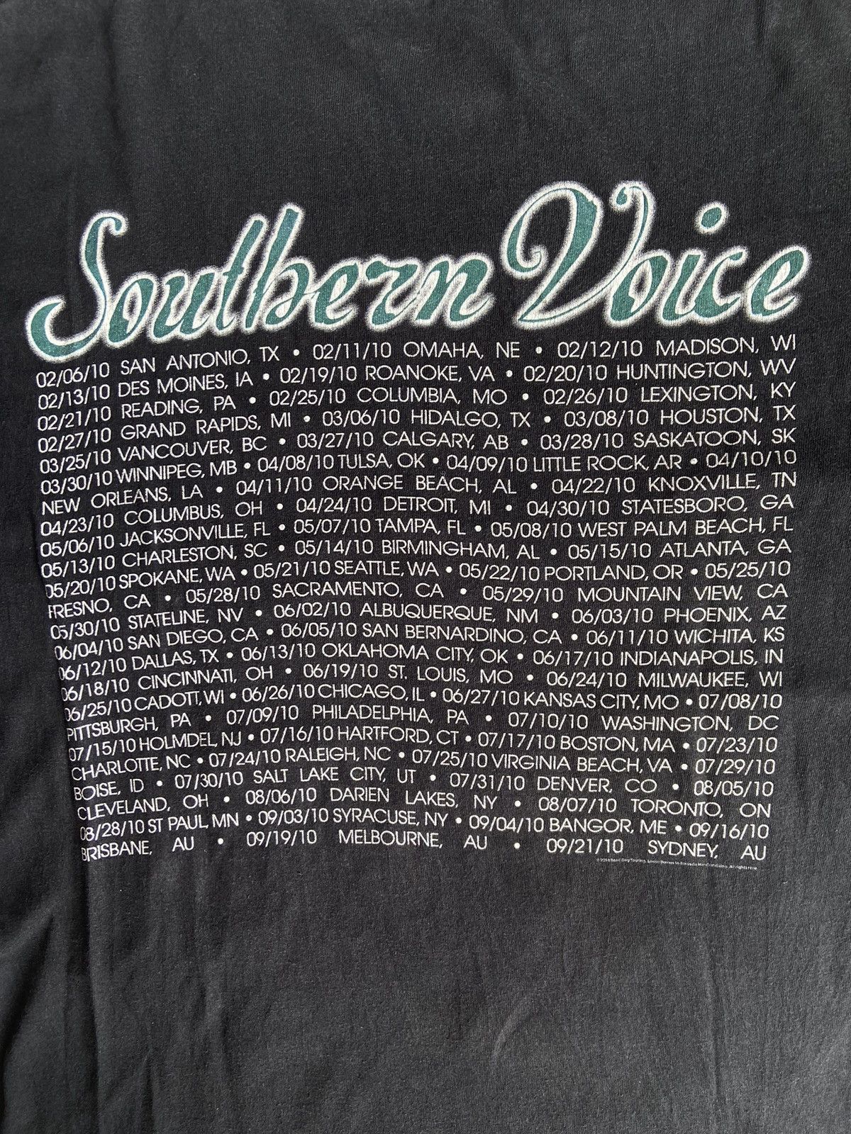 Band Tees × Vintage Vintage Tim McGraw Southern Voice Tour 2010 T Shirt Size US L / EU 52-54 / 3 - 6 Thumbnail