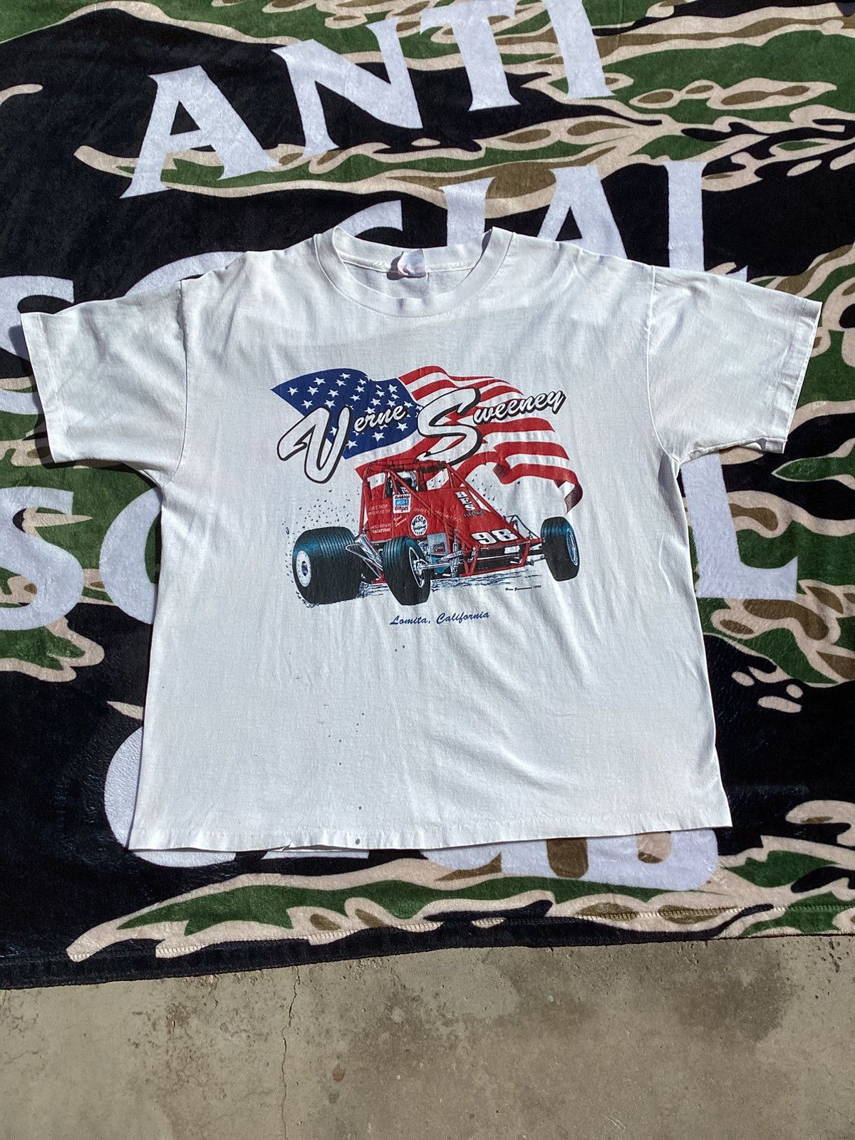 Hanes Vtg 1990 Vern Sweeney, Lomita, cali funny car racing Tshirts Size US L / EU 52-54 / 3 - 1 Thumbnail
