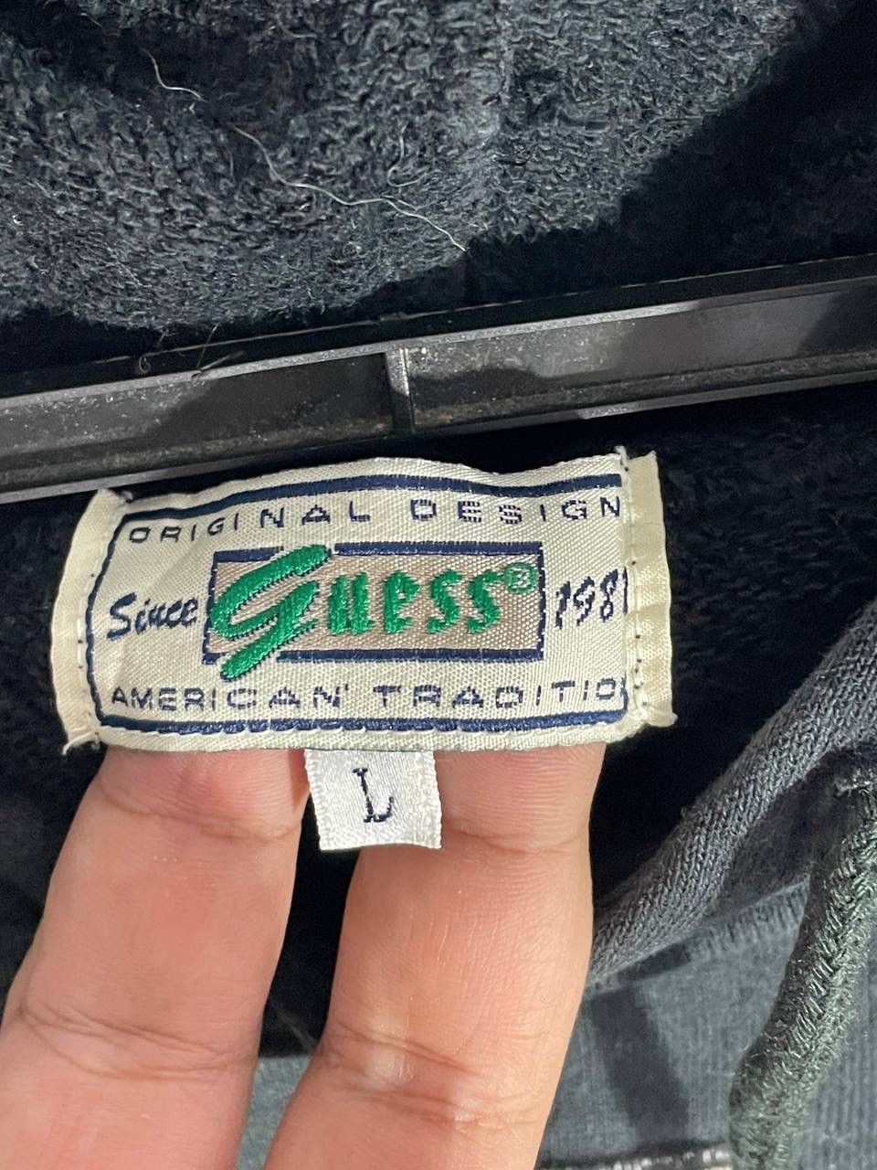 Guess Vintage 90s guess hoodie jumper size L Size US L / EU 52-54 / 3 - 6 Thumbnail