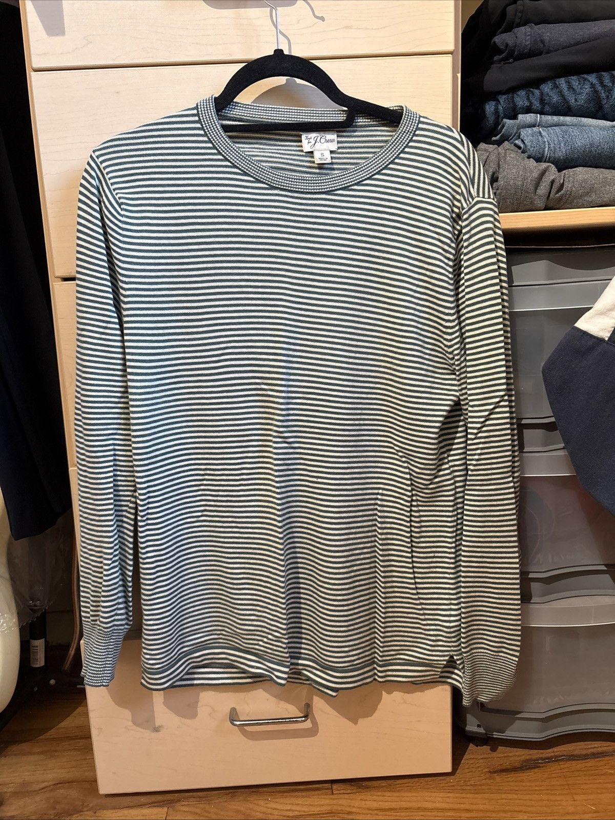 J.Crew J Crew Crewneck Sweater Men’s Medium Green Stripes Size US S / EU 44-46 / 1 - 1 Thumbnail