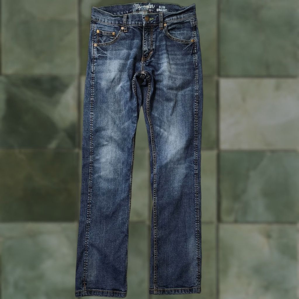 Wrangler Wrangler Retro Jeans Mens Slim Straight 30x32 Blue Denim Cowboy Wrangler Retro Size US 30 / EU 46 - 1 Thumbnail