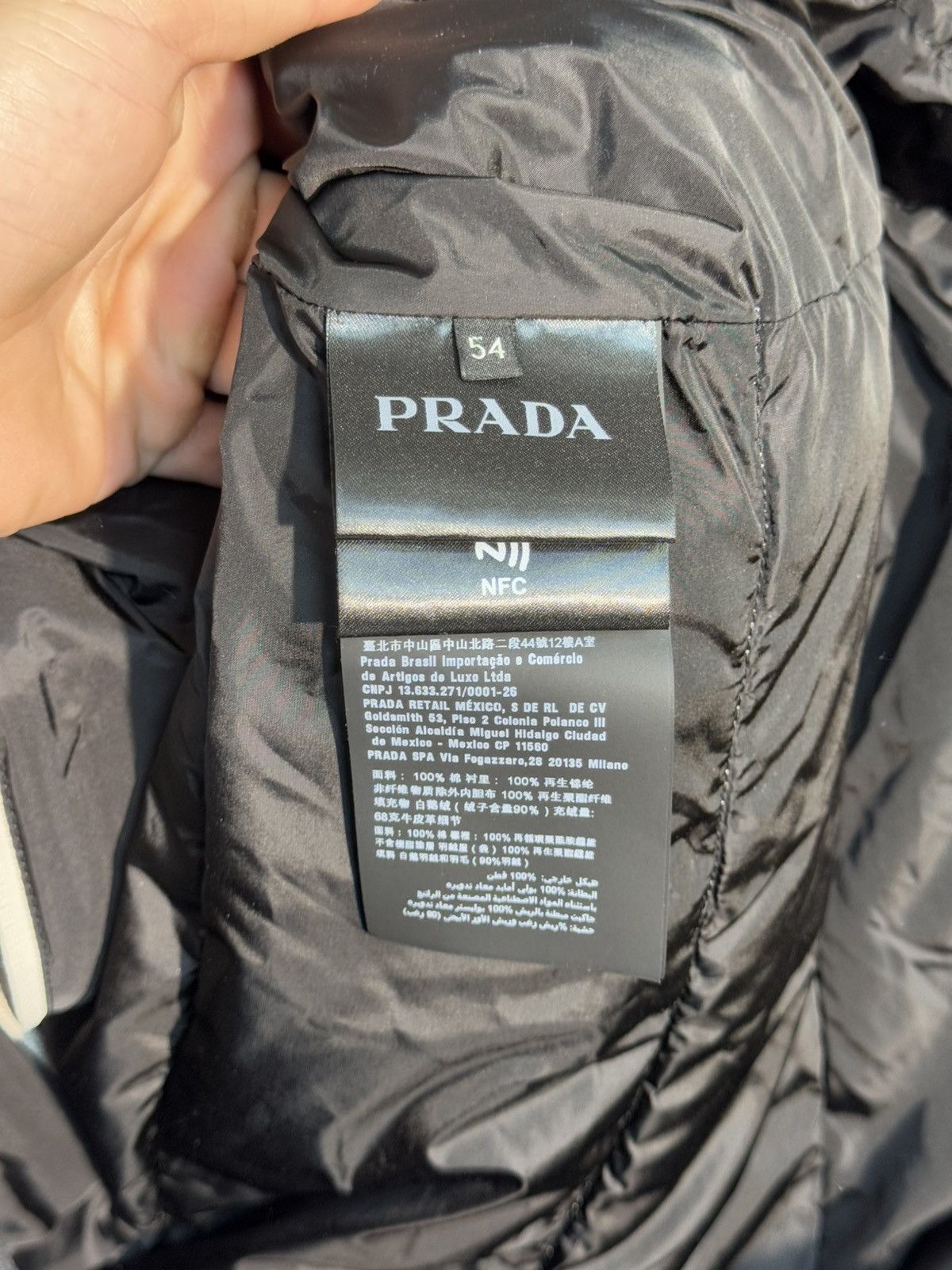 Prada Beige Prada corduroy vest Size US L / EU 52-54 / 3 - 5 Thumbnail