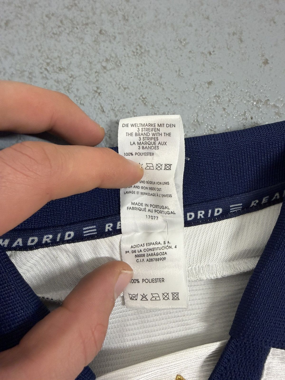 Adidas Vintage 1998/2000 Adidas Real Madrid Soccer Jersey Size US M / EU 48-50 / 2 - 11 Thumbnail