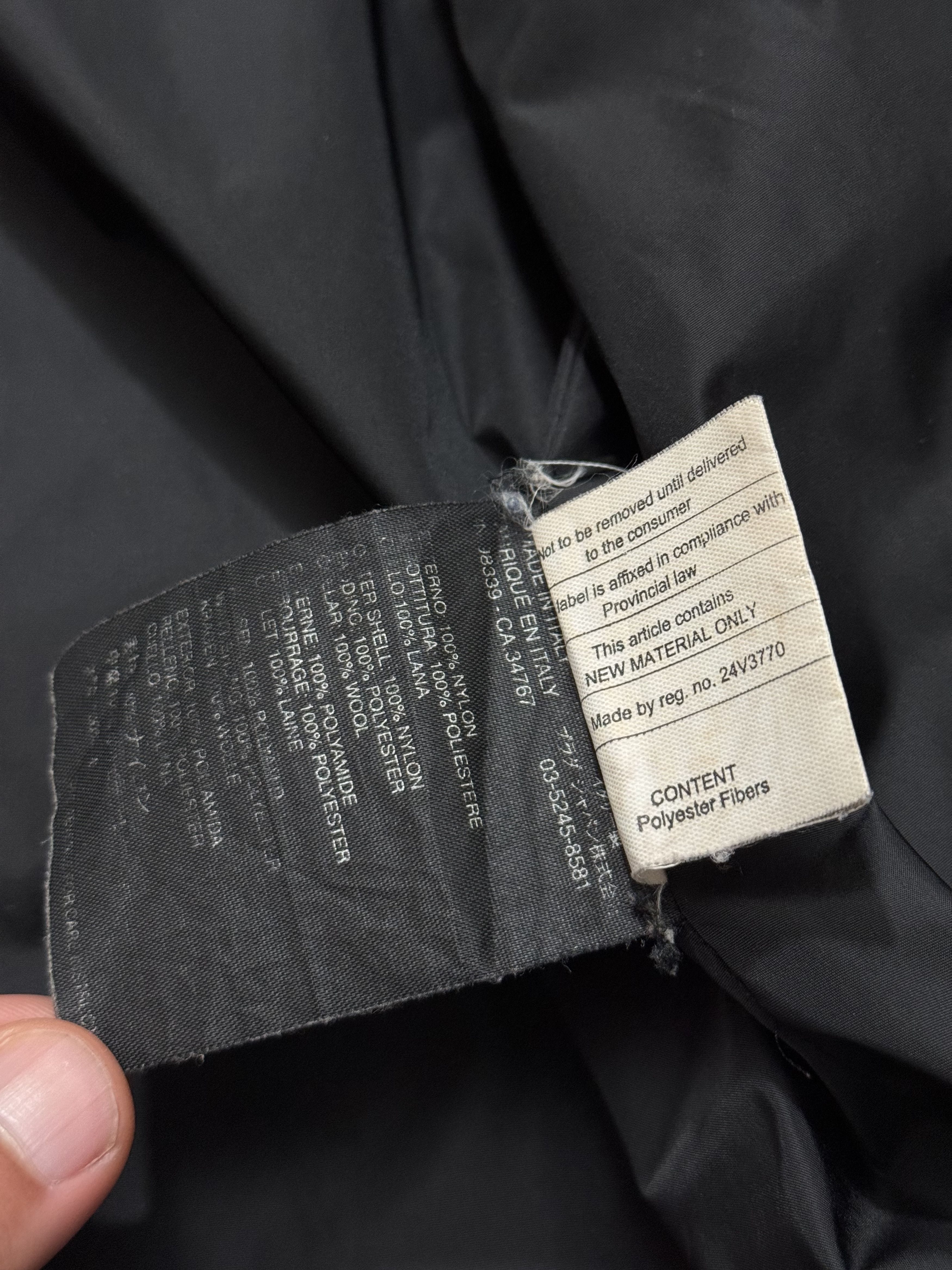 Prada Prada Black Nylon Down Padded light Jacket Size US L / EU 52-54 / 3 - 21 Thumbnail