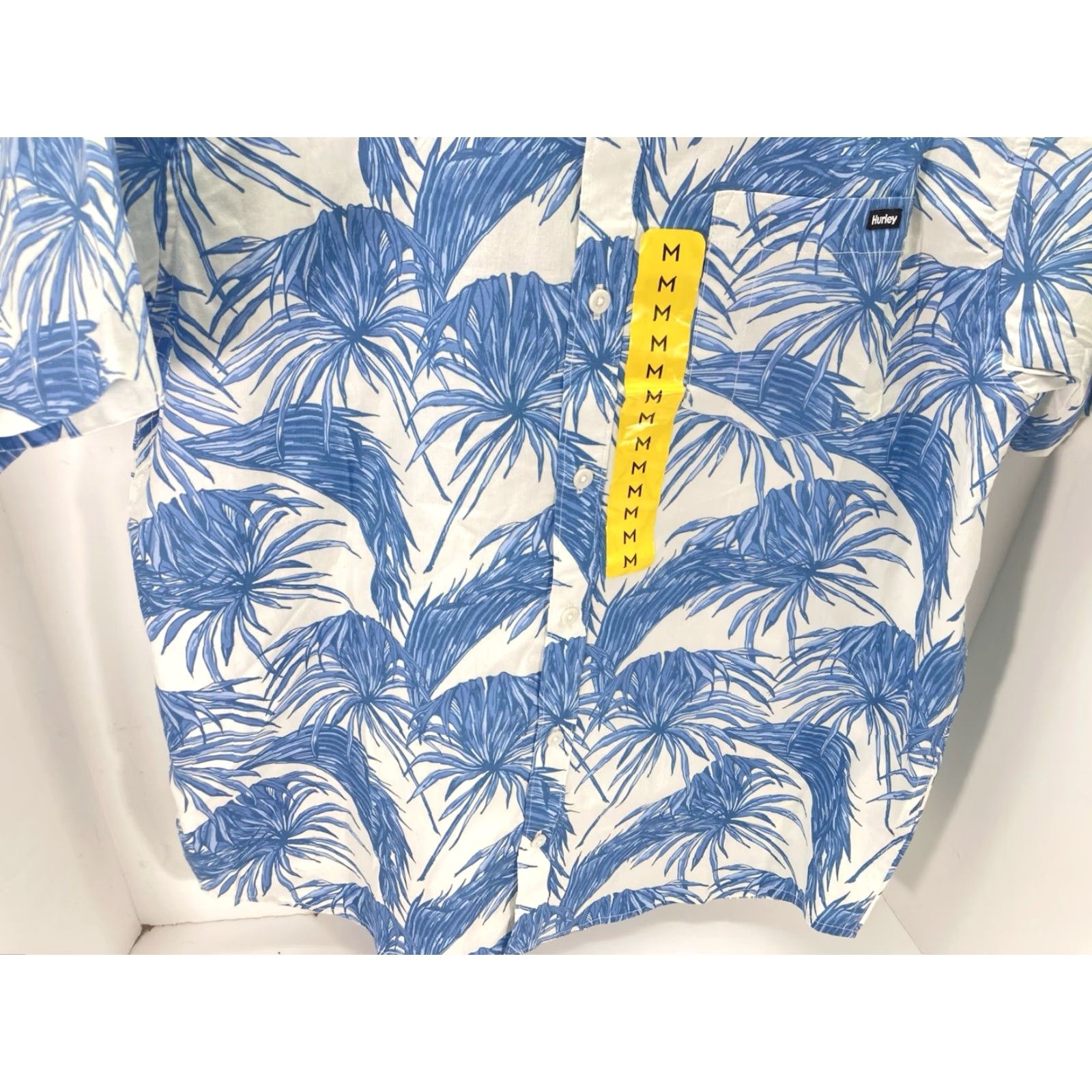 Hurley Hurley Patio Cabana Shirt Men Sz Medium Blue AOP Floral Button Short Sleeve NWT Size US M / EU 48-50 / 2 - 3 Thumbnail