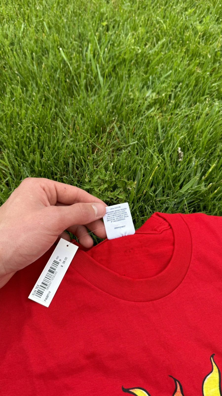 Supreme Supreme Sun Tee Red FW20 Size US M / EU 48-50 / 2 - 4 Thumbnail
