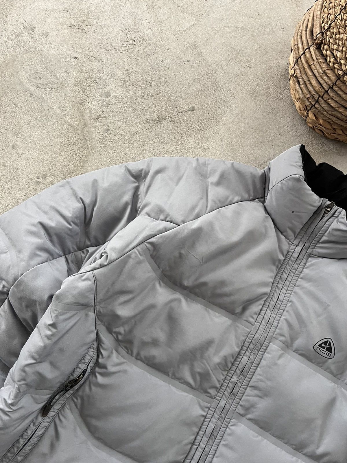 Nike Vintage Nike ACG Outdoor Blue Down Jacket Avantgarde Y2K Size US L / EU 52-54 / 3 - 4 Thumbnail