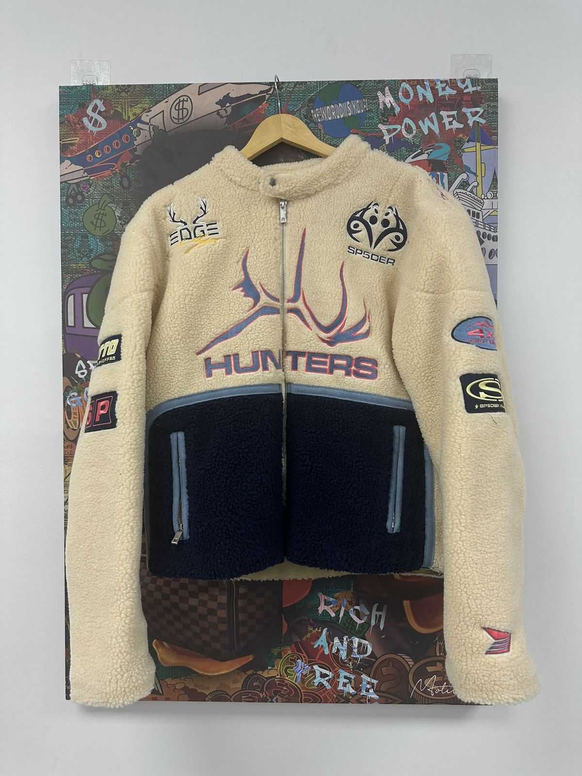 image of Spider Worldwide Sp5Der Polar Fleece Cream, Men's (Size Large)
