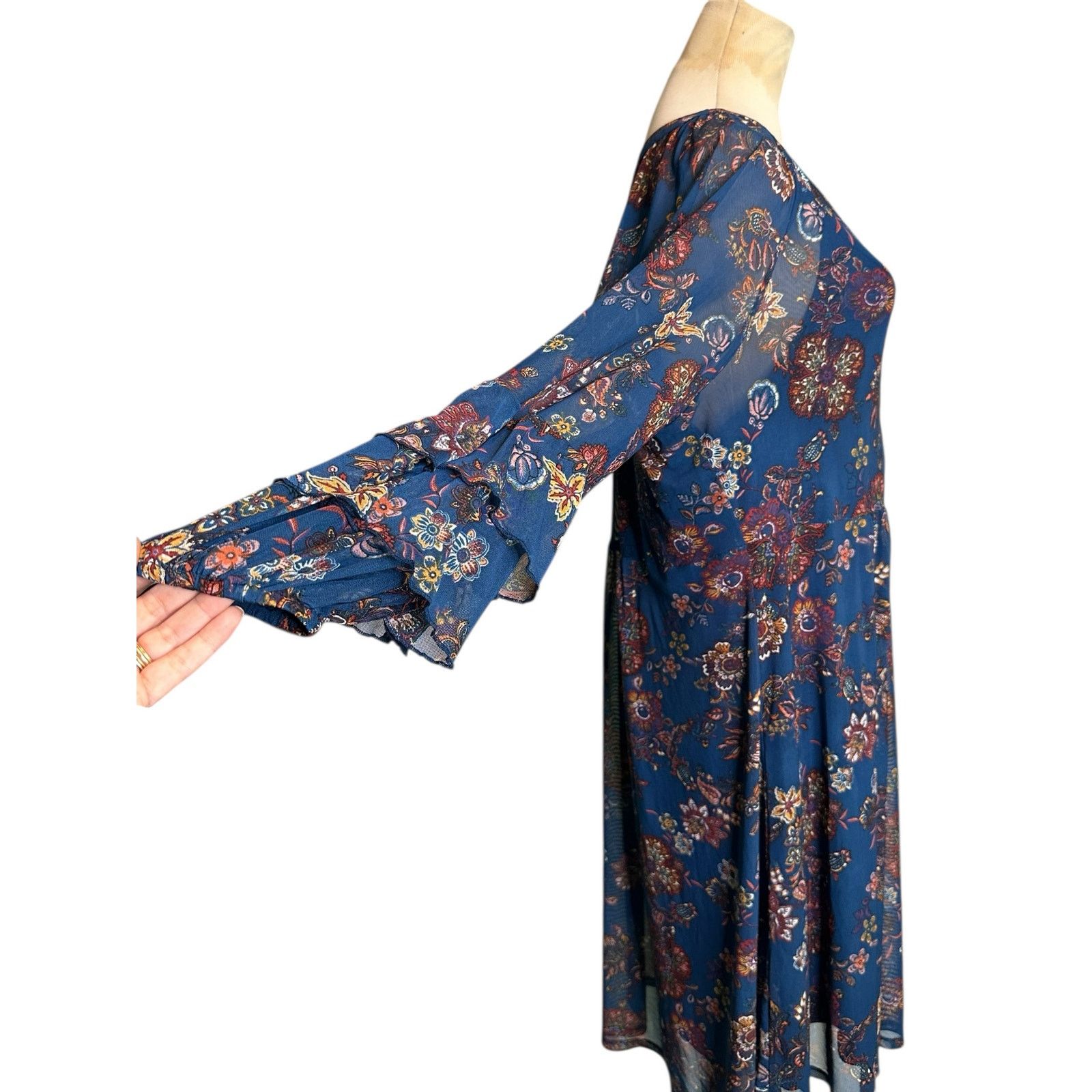 Anthropologie Fig & Flower Blue floral long sleeves midi dress size XL Size XL / US 12-14 / IT 48-50 - 7 Thumbnail