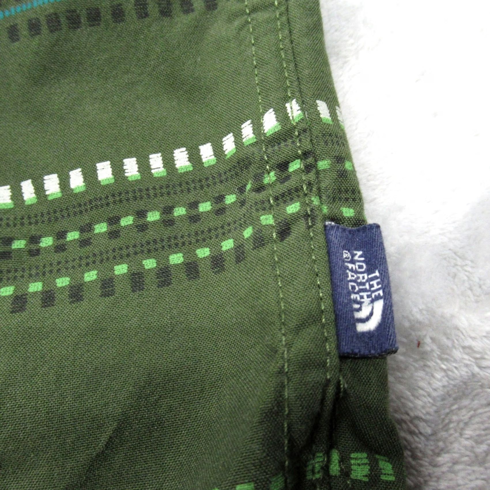 The North Face The North Face Shirt Mens Large Green Striped Long Sleeve Button Up Casual Size US L / EU 52-54 / 3 - 5 Thumbnail