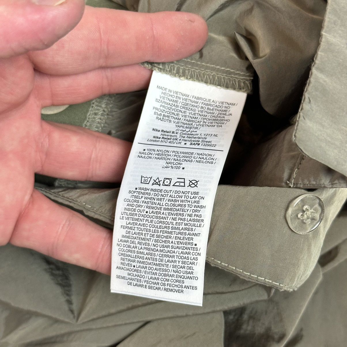 Nike Nike TechPack parachute pants jogger XS khaki streetwear Size US 28 / EU 44 - 7 Thumbnail