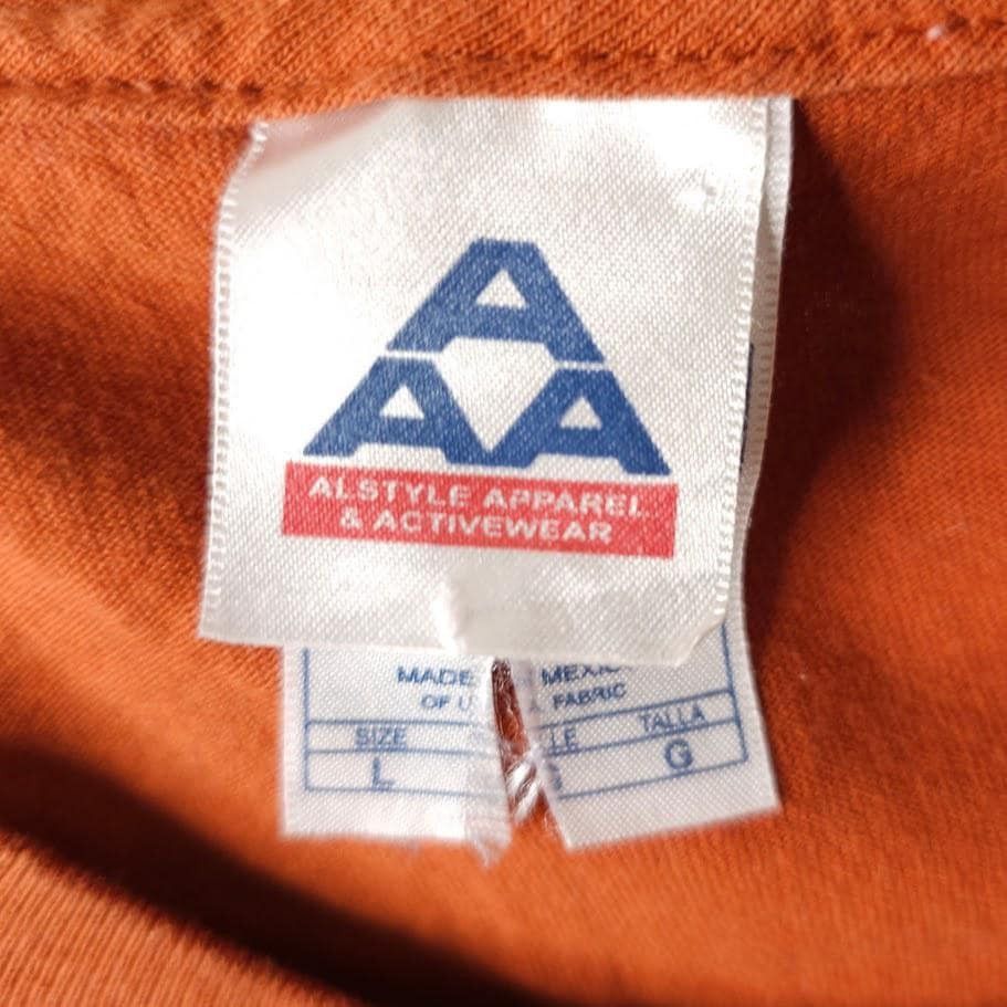 Vintage Vintage Chicago T Shirt Mens Size Large Orange 90s Travel Size US L / EU 52-54 / 3 - 4 Thumbnail