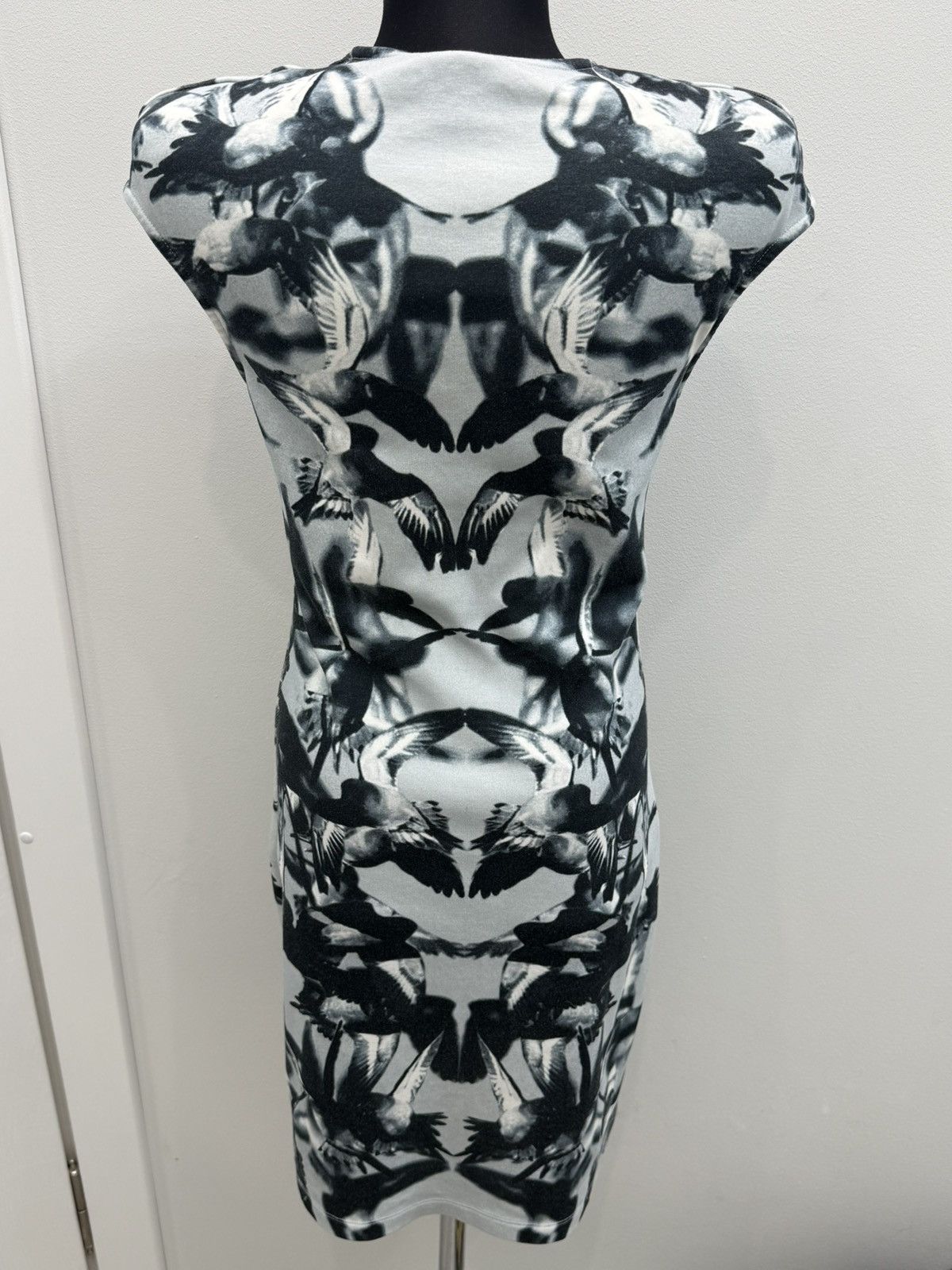 McQ Alexander McQueen McQ by Alexander McQueen Pigeon Dress Size M / US 6-8 / IT 42-44 - 2 Thumbnail