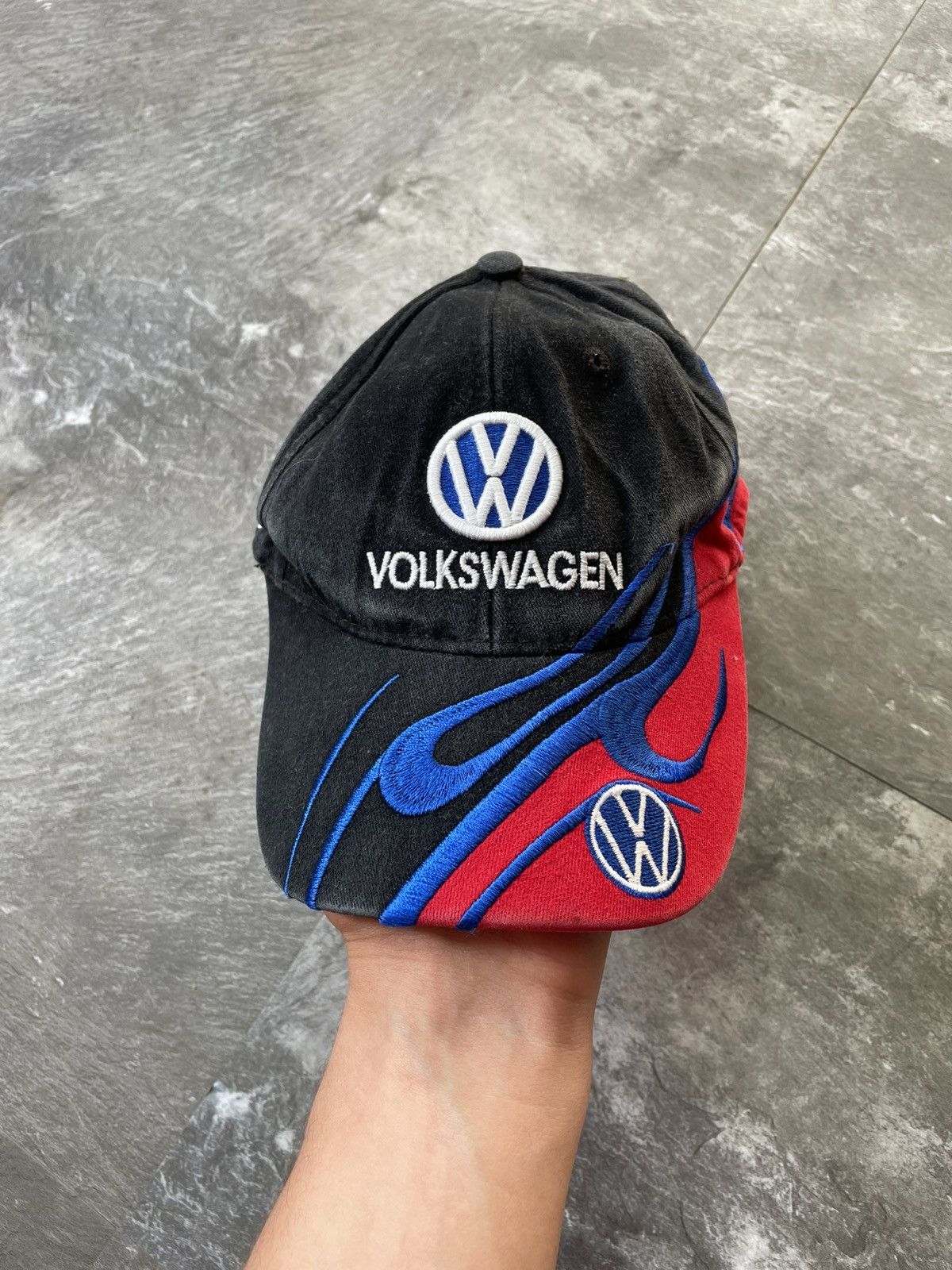 Vintage Vintage Volkswagen Racing Flames Y2K Fire Drip Cap Size ONE SIZE - 1 Thumbnail