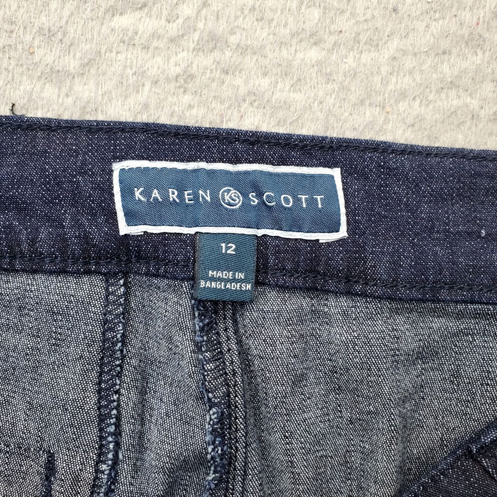 Vintage Karen Scott Womens Cropped Jeans Size 12 Blue Dark Wash Ankle Button Wide Leg Denim Jeans Size 34" / US 12 / IT 48 - 4 Thumbnail