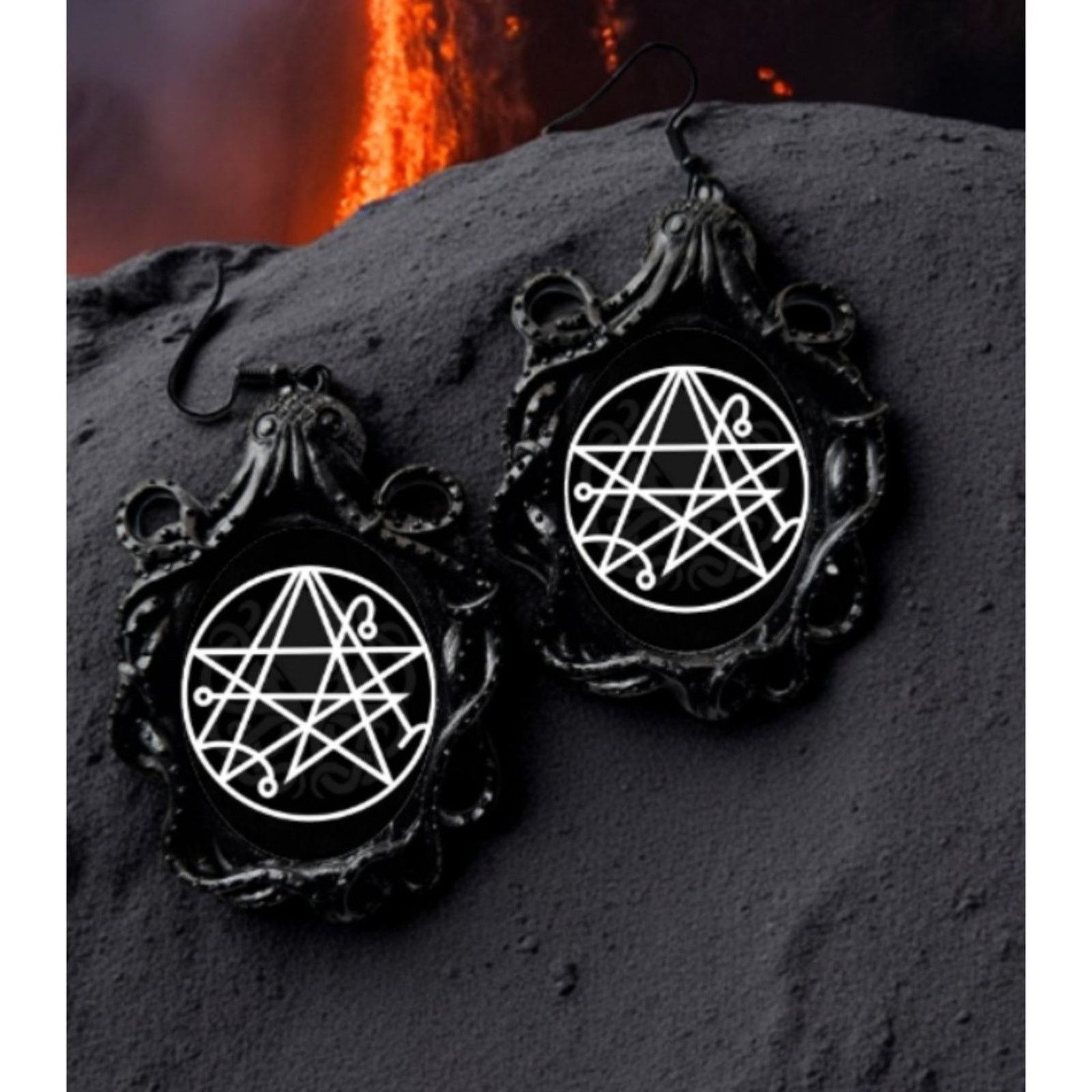 Necronomicon Gate Earrings H.p. Lovecraft Jewelry in Black, Women's