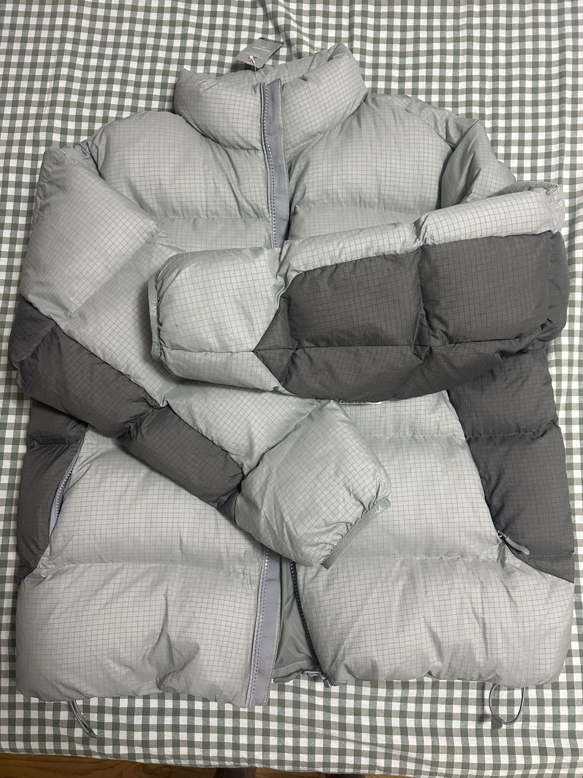 Palace Palace Ripstop Puffer Concrete Grey Size US XL / EU 56 / 4 - 2 Thumbnail