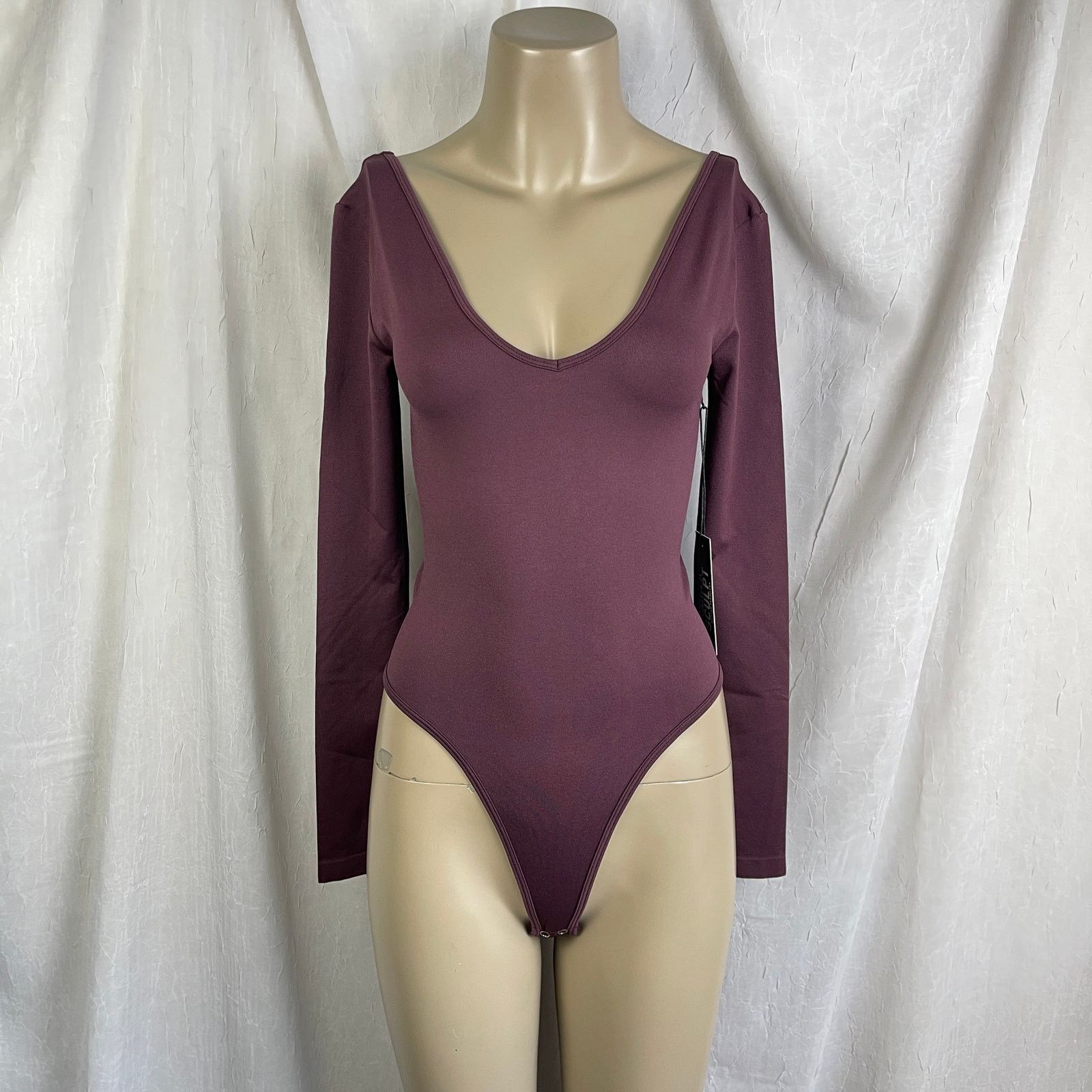 Forever 21 Forever 21 Sculpt Butter Seamless Thong Bodysuit V Purple S Size S / US 4 / IT 40 - 1 Thumbnail