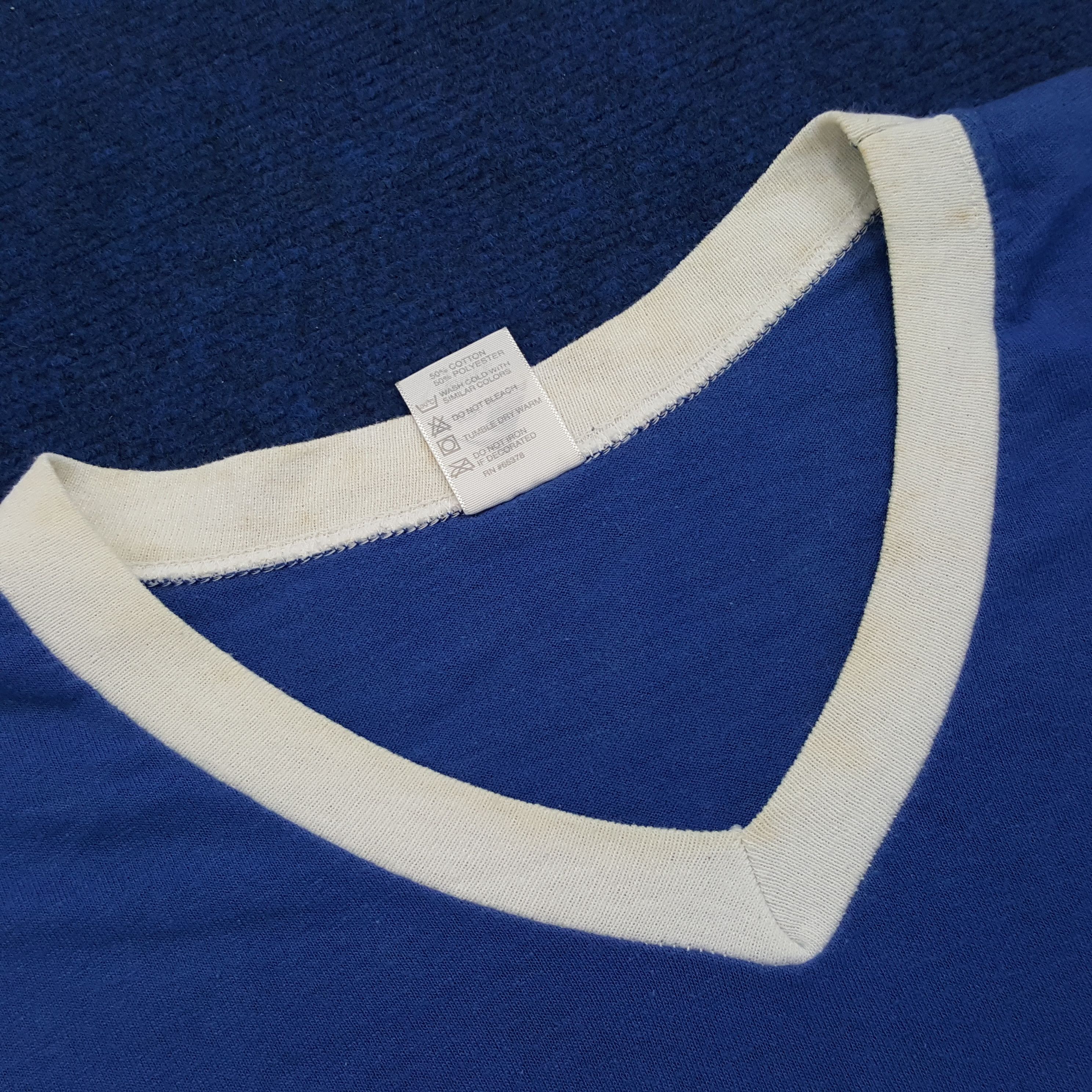 Vintage Vintage TRENDSETTER Center Design Streetwear T-shirt Size US L / EU 52-54 / 3 - 5 Thumbnail