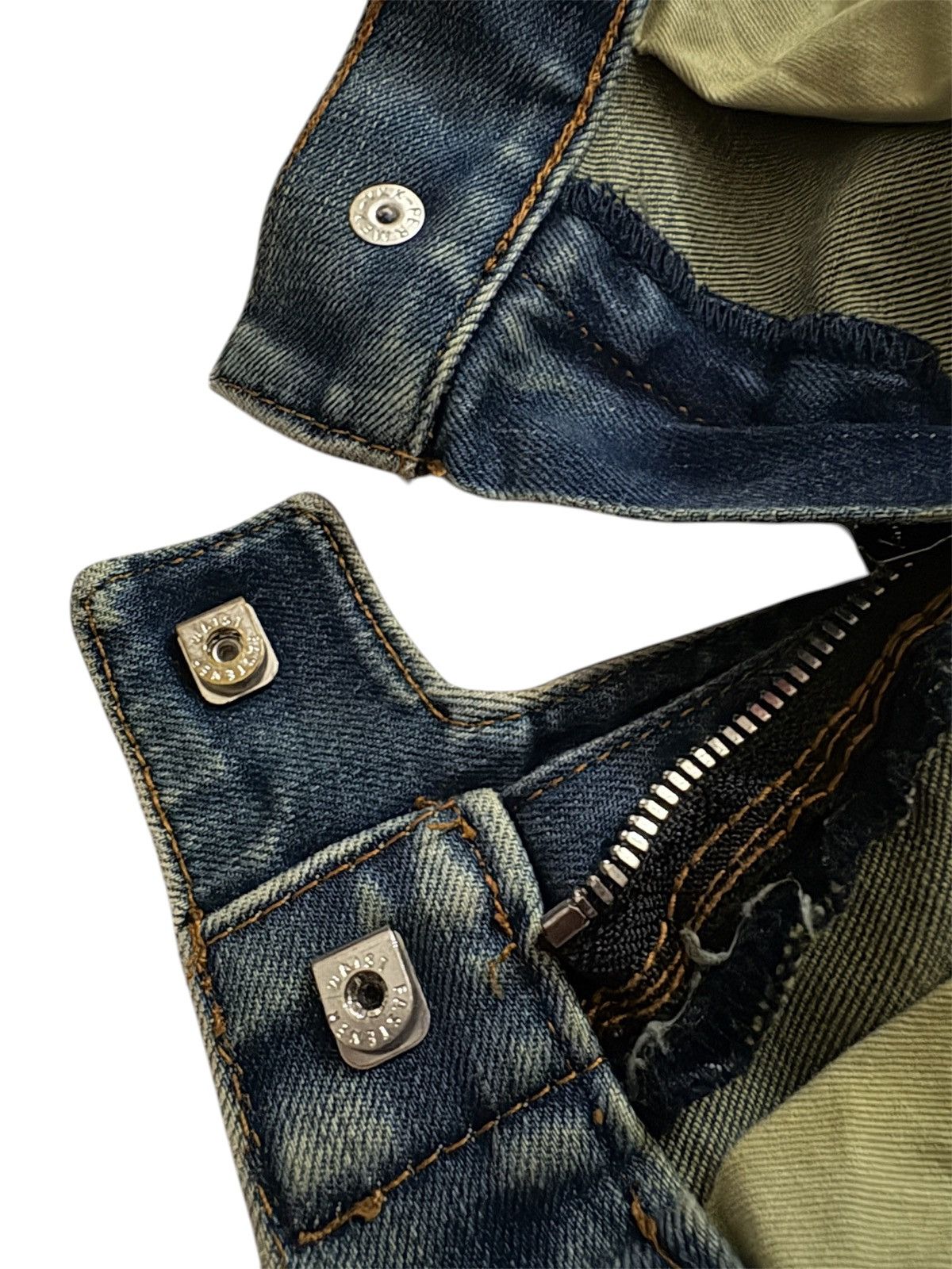 Balmain Balmain distressed biker jeans Size US 34 / EU 50 - 14 Thumbnail