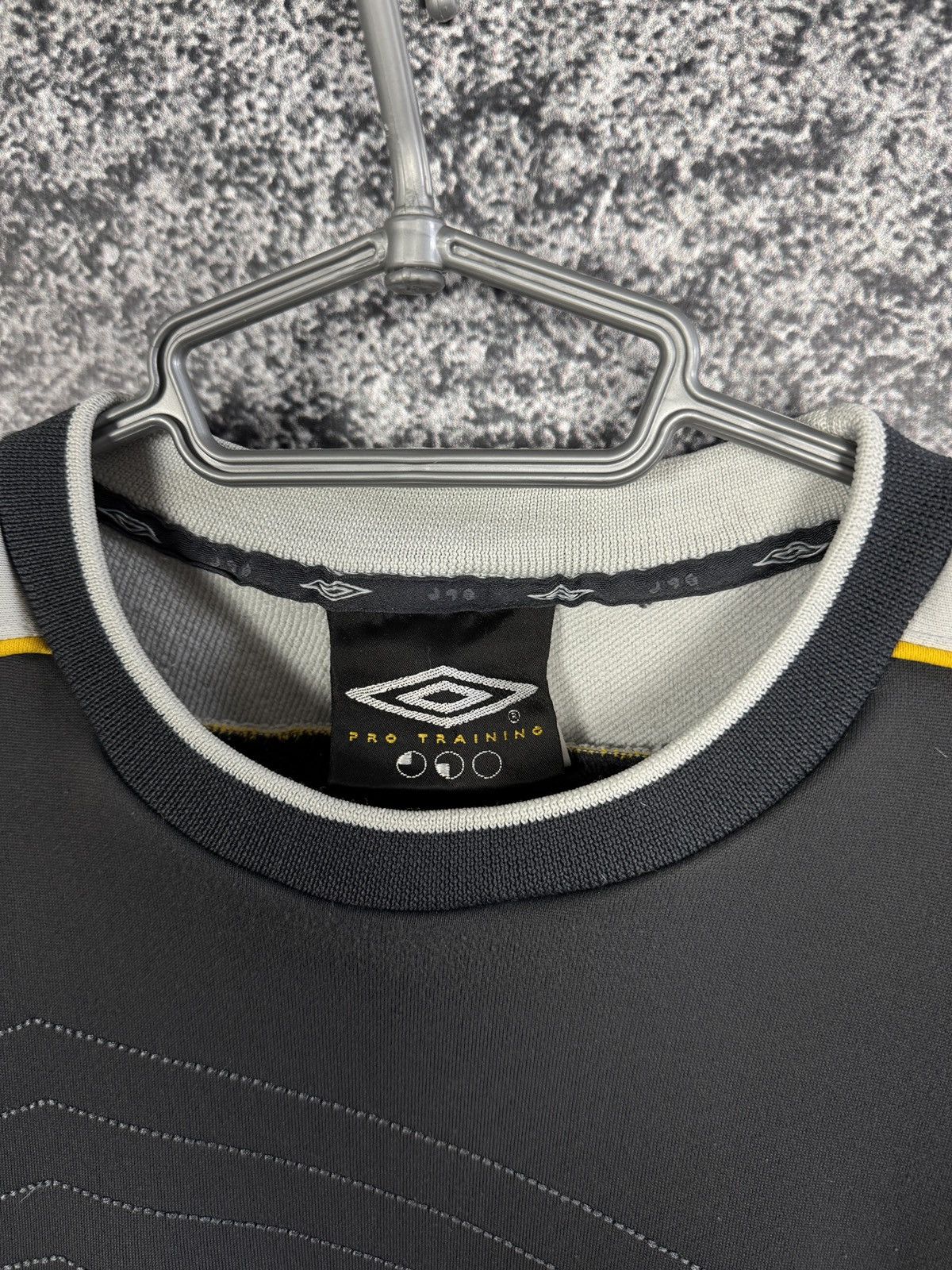Umbro Men’s Umbro Pro Training Sweatshirt Official Product Vintage Size US M / EU 48-50 / 2 - 9 Thumbnail