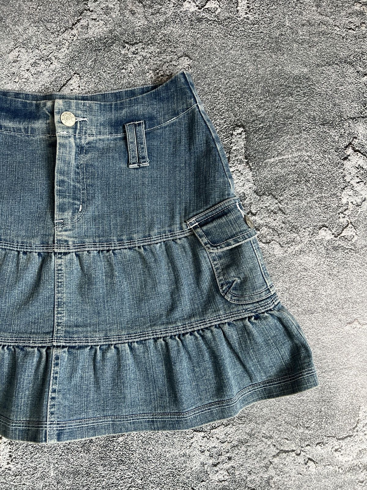 Japanese Brand Vintage skirt denim pocket y2k grunge Size 30" / US 8 / IT 44 - 2 Thumbnail