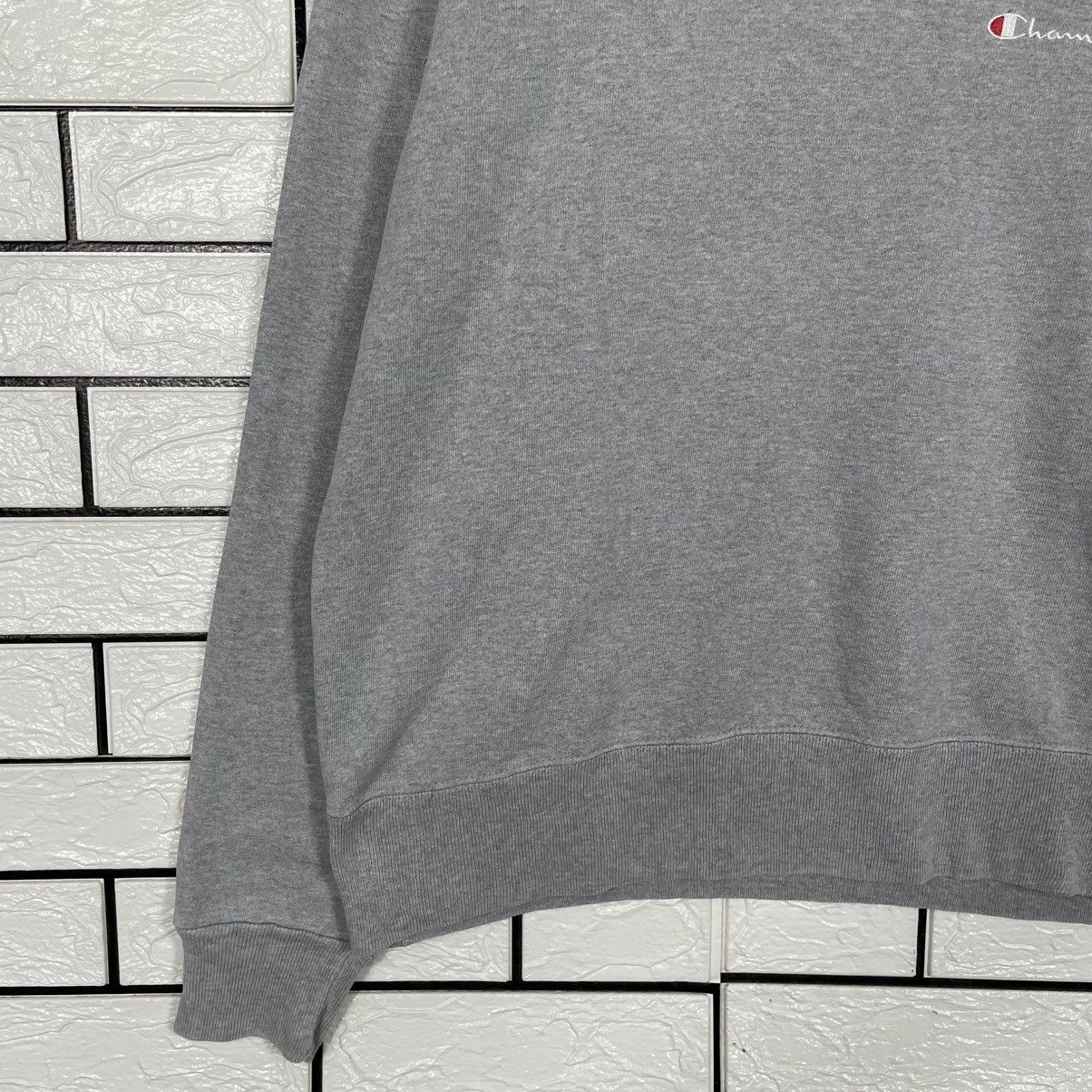 Champion Vintage Champion Crewneck Sweatshirt Size US L / EU 52-54 / 3 - 3 Thumbnail