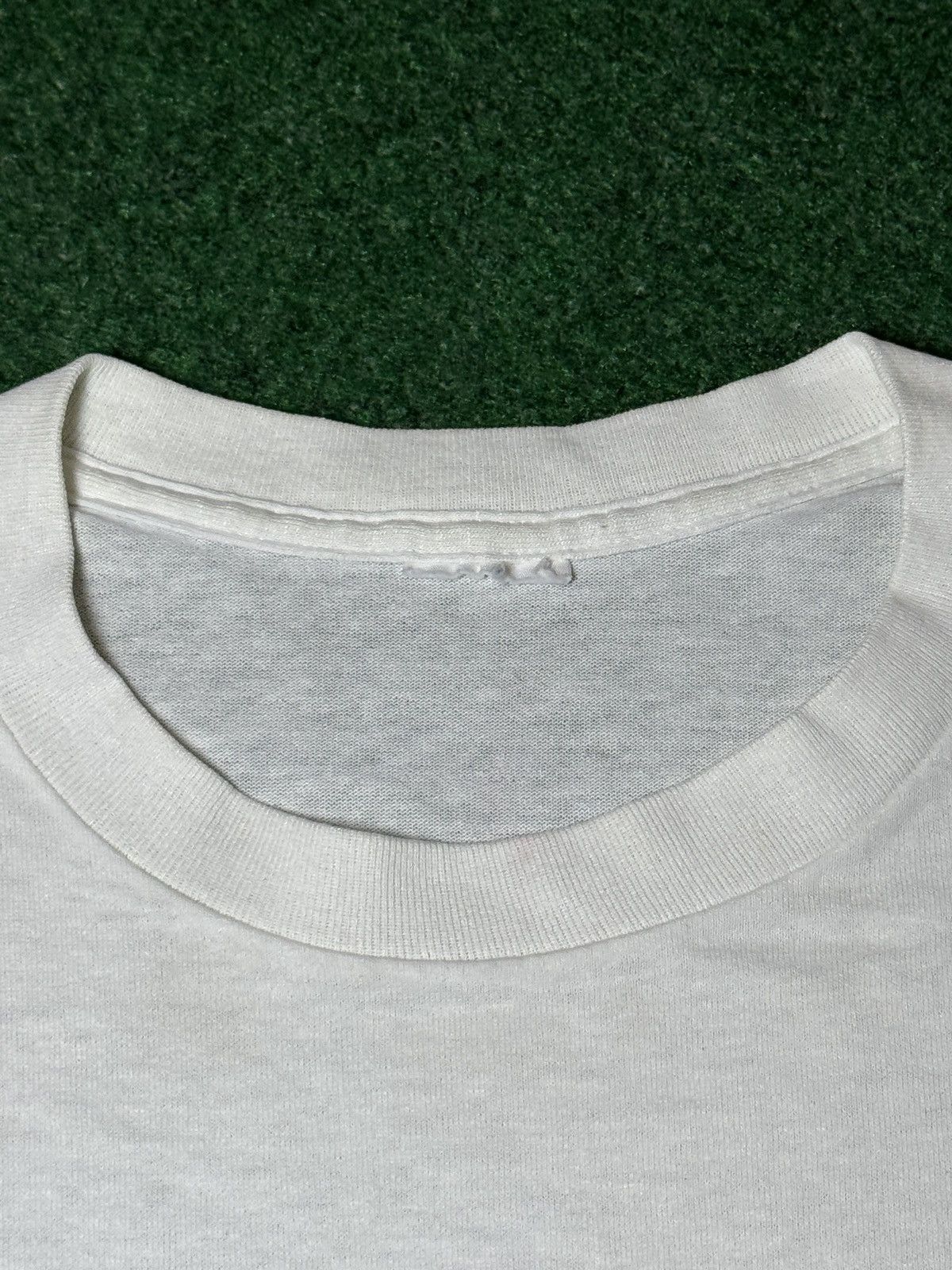 Nike Vintage Nike Michigan Wolverines RARE 70s 80s Thin T Shirt Size US M / EU 48-50 / 2 - 3 Thumbnail