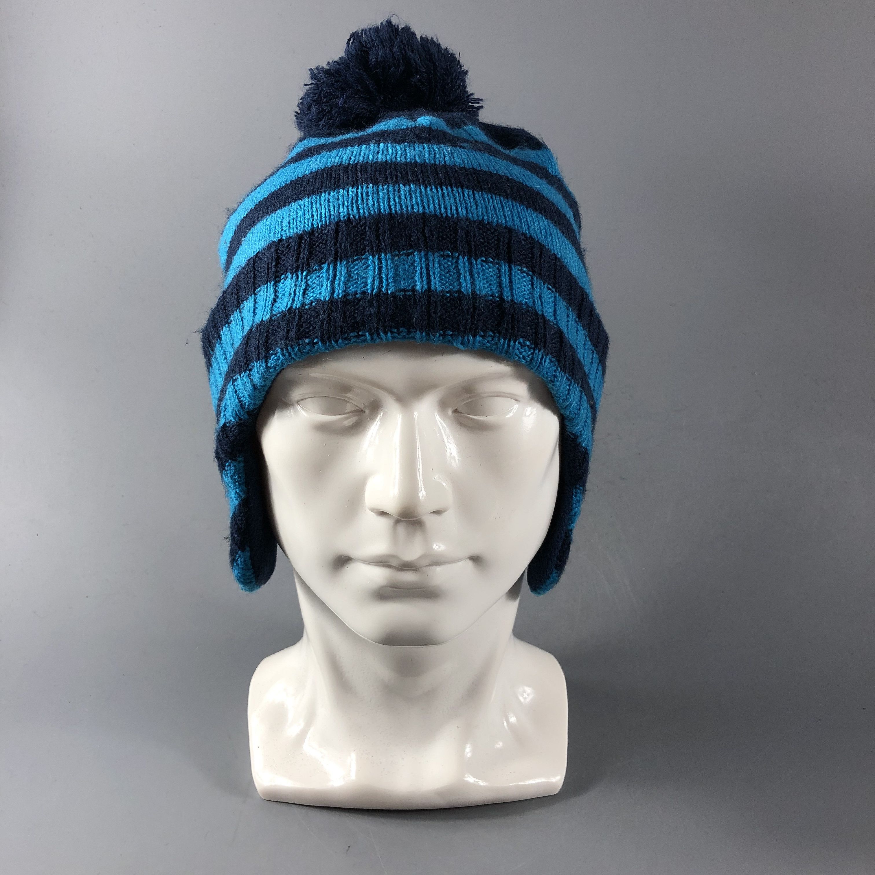H&M H&M Striped Earflap Bobble Beanie Snowcap Snow Hat B573 Size ONE SIZE - 1 Thumbnail