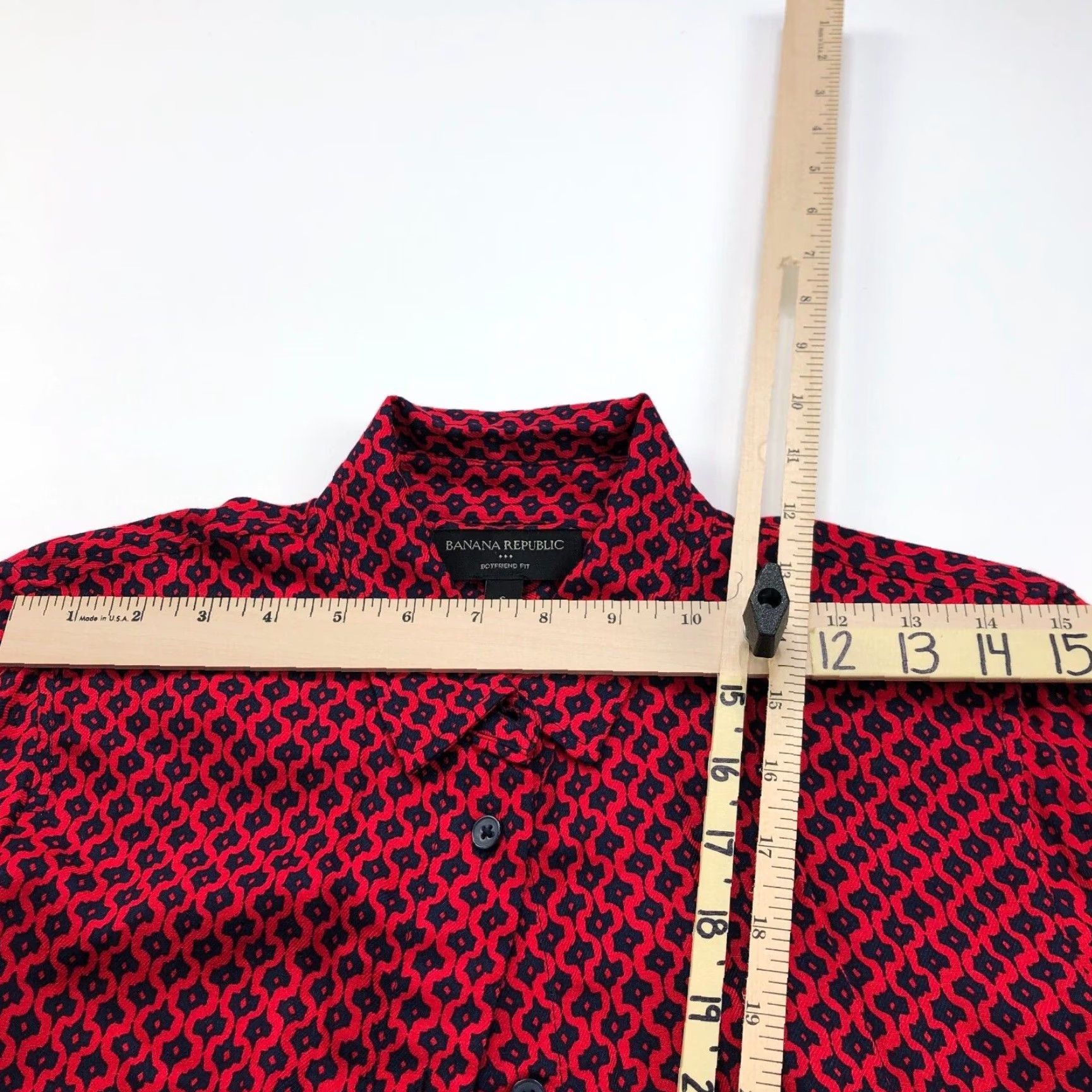 Banana Republic Banana Republic Shirt Button-Up All Over Print Long Sleeve Boyfriend Fit Red Women's M Casual Geometric 4.24 Vintage No Size M / US 6-8 / IT 42-44 - 6 Thumbnail