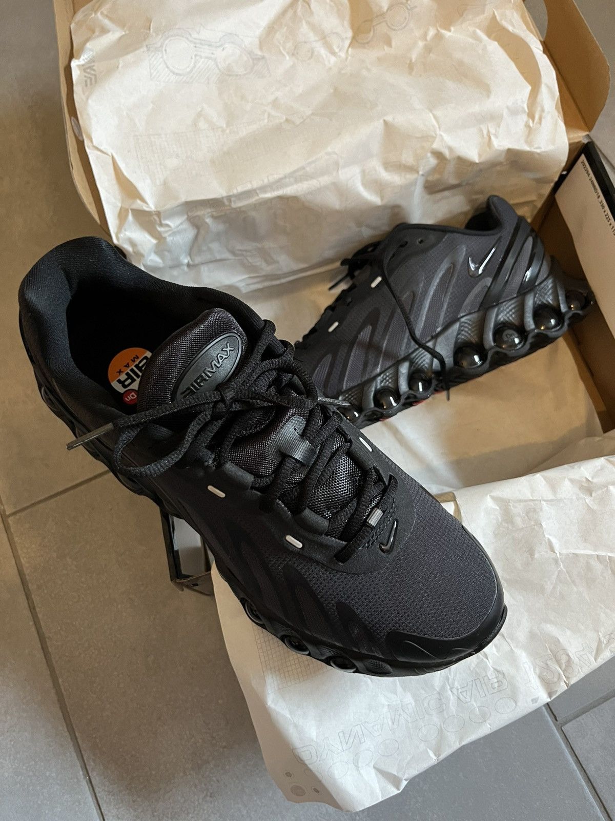 Nike Nike AIR max Dn8 Size US 10 / EU 43 - 4 Thumbnail