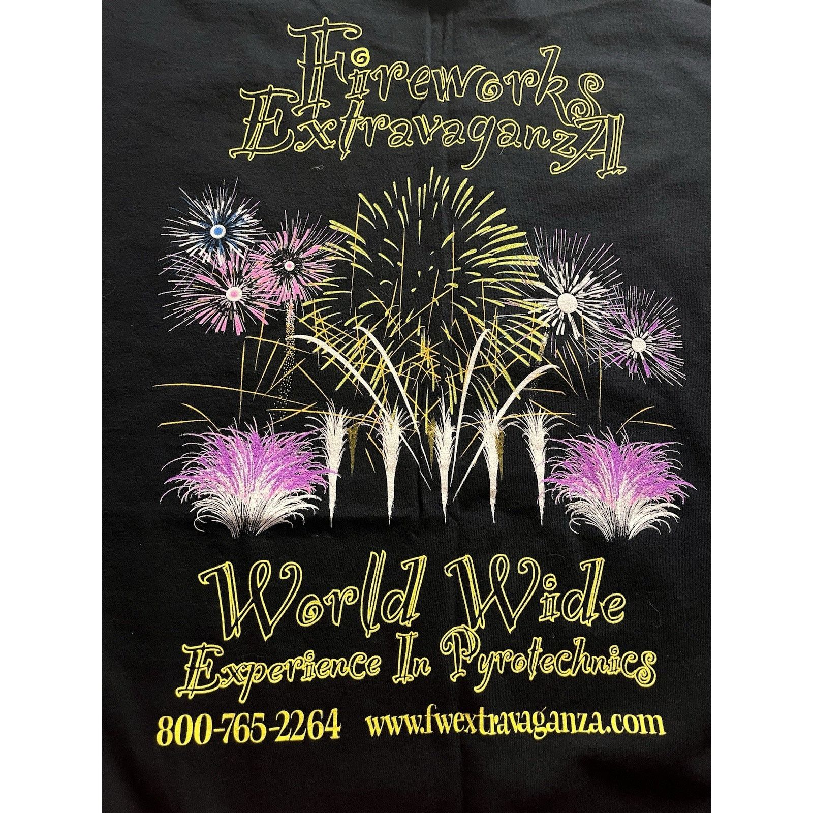 Gildan Fireworks Extravaganza Gildan Black Graphic Tee Men’s Size L Size US L / EU 52-54 / 3 - 7 Thumbnail