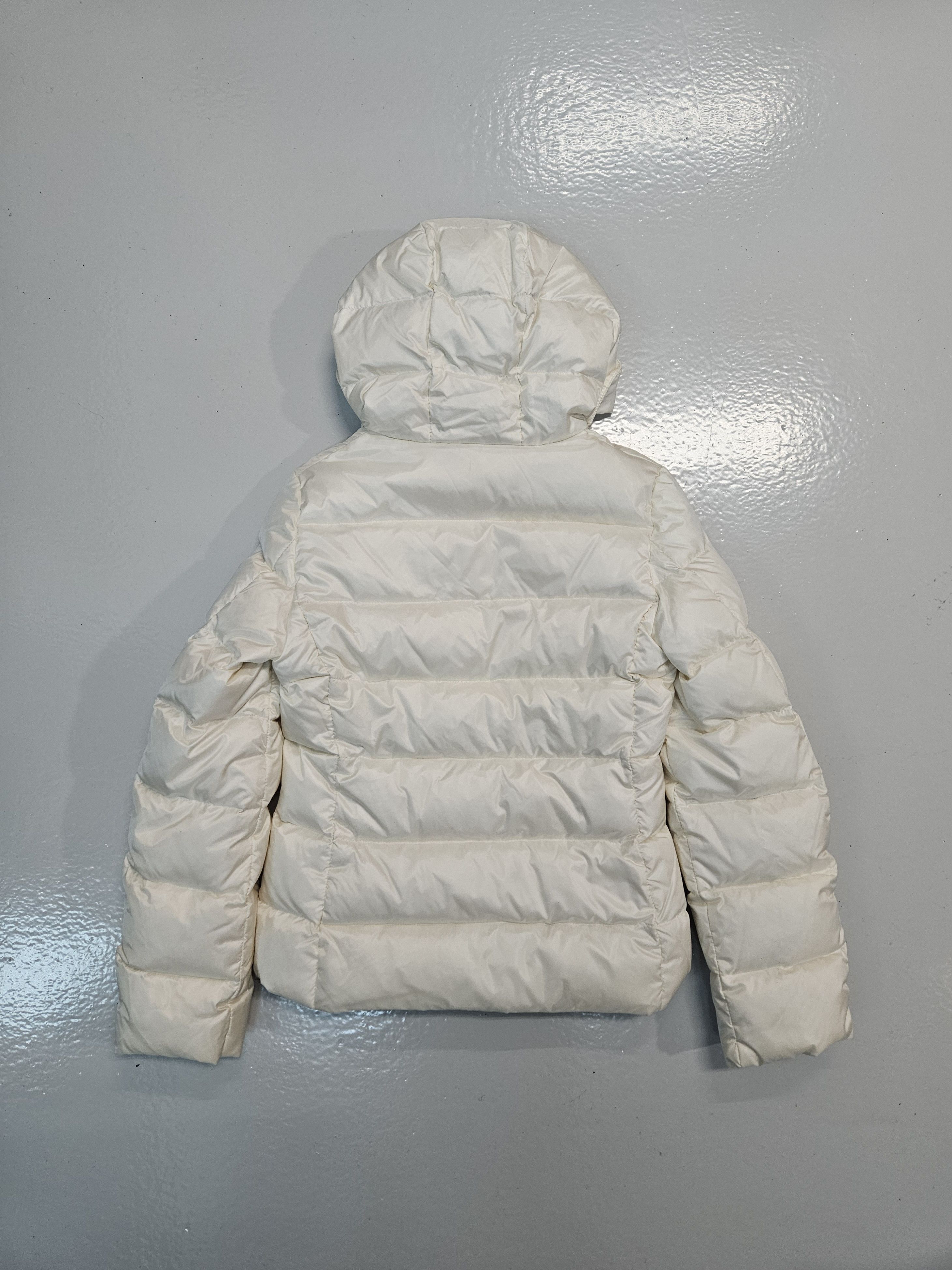 Moncler Moncler hooded puffer jacket with badge Size XS / US 0-2 / IT 36-38 - 2 Thumbnail