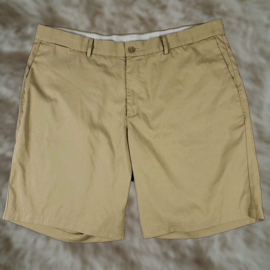 Nike Nike Shorts Mens 40 Beige Swoosh Golf Dri Fit Casual Flat Front Chino Size US 40 / EU 56 - 1 Thumbnail