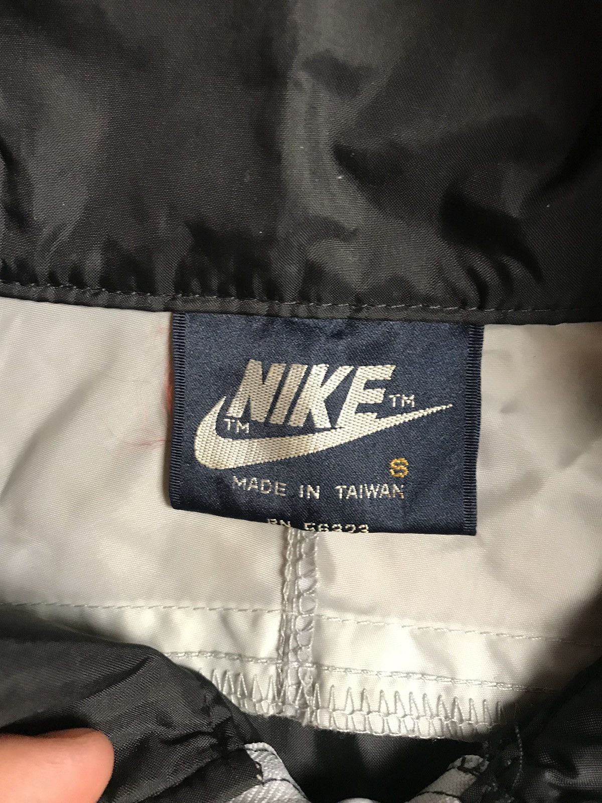 Nike × Vintage Rare Nike Vintage Nylon Anorak light jacket made in Taiwan Size US S / EU 44-46 / 1 - 7 Thumbnail