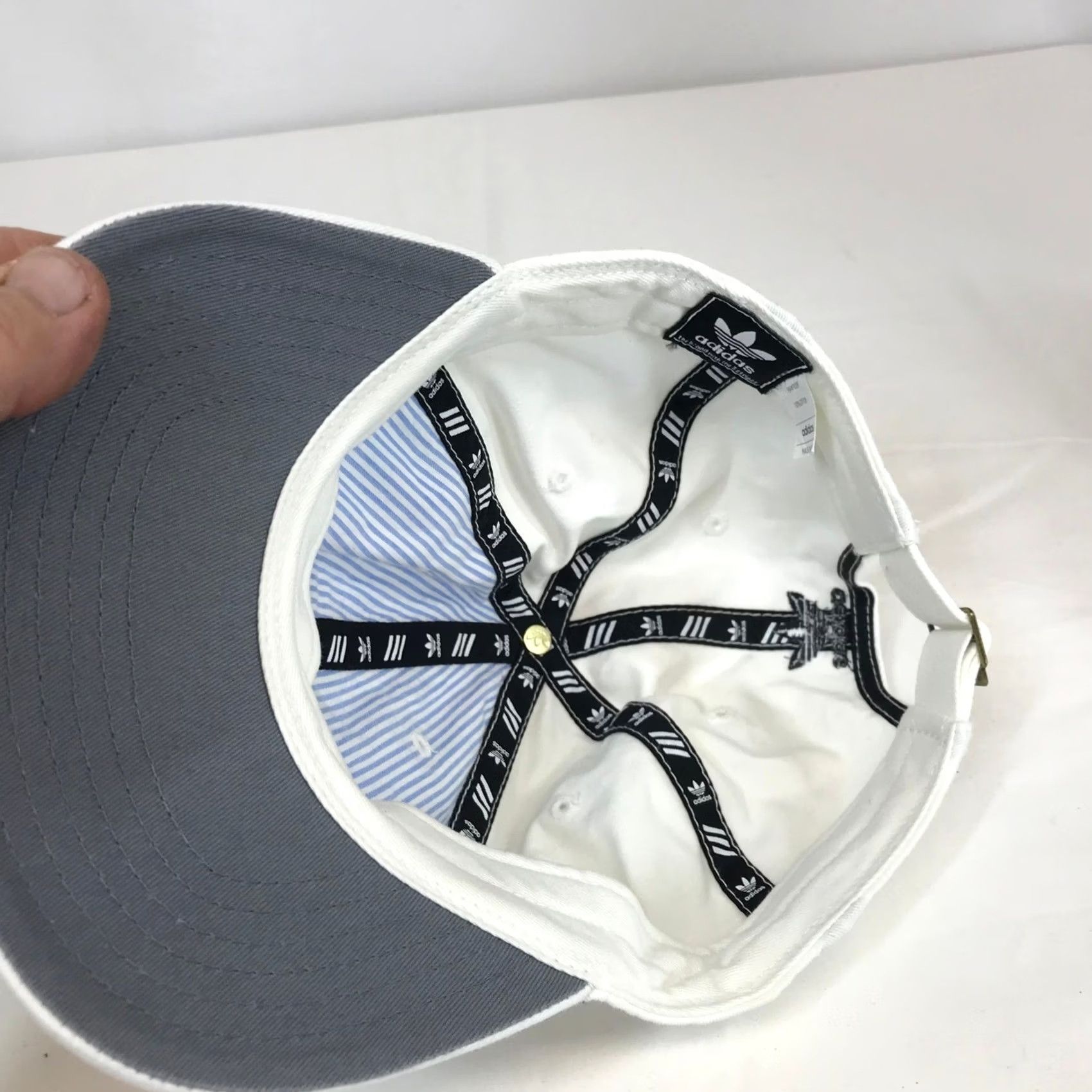 Adidas Adidas Originals Baseball Cap White Adjustable Cotton Trefoil Logo Unisex Adults Hat Size ONE SIZE - 5 Thumbnail