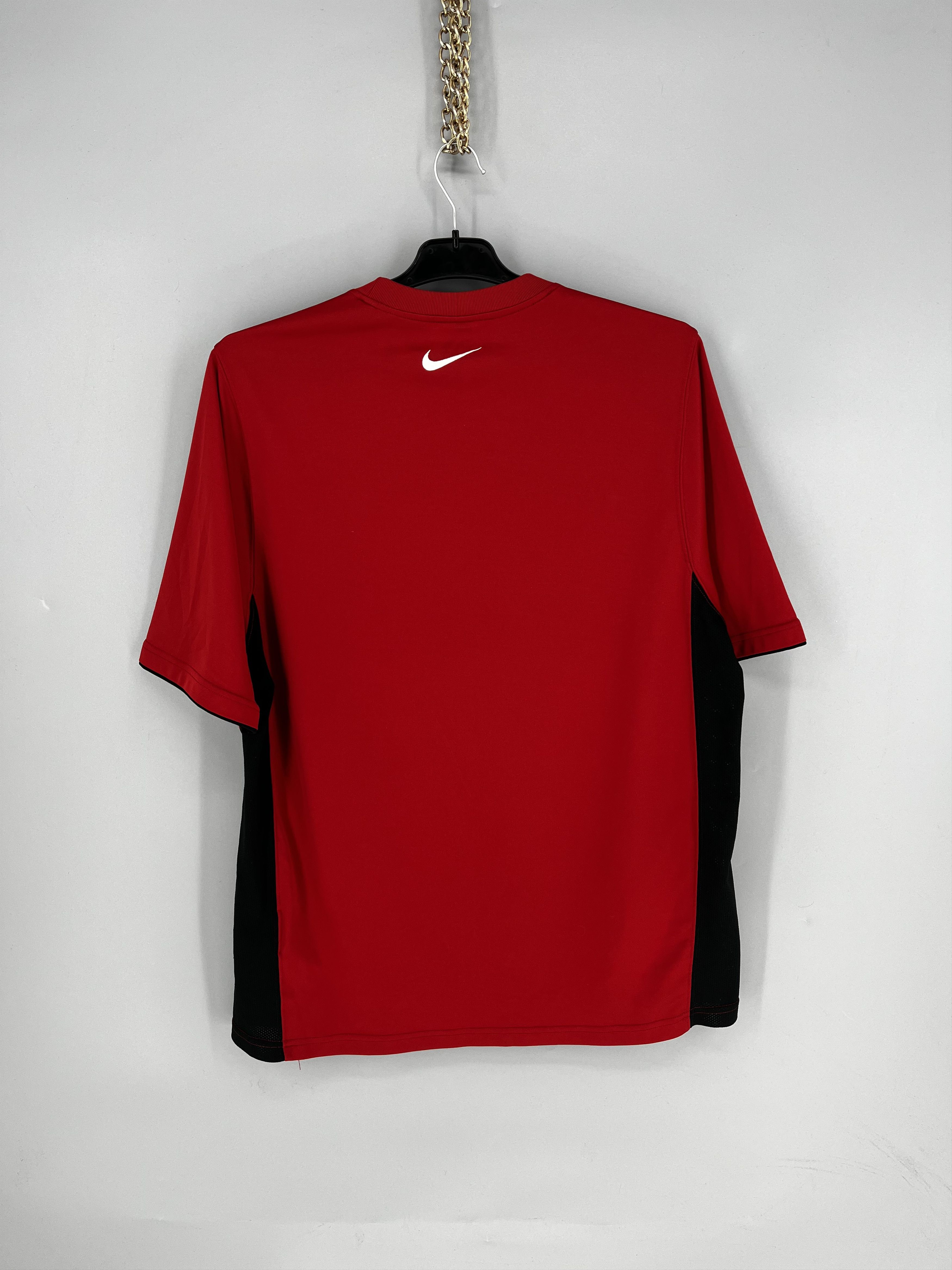 Nike Nike Red Mens Retro Swoosh Football Training Shirt L Size US L / EU 52-54 / 3 - 10 Thumbnail