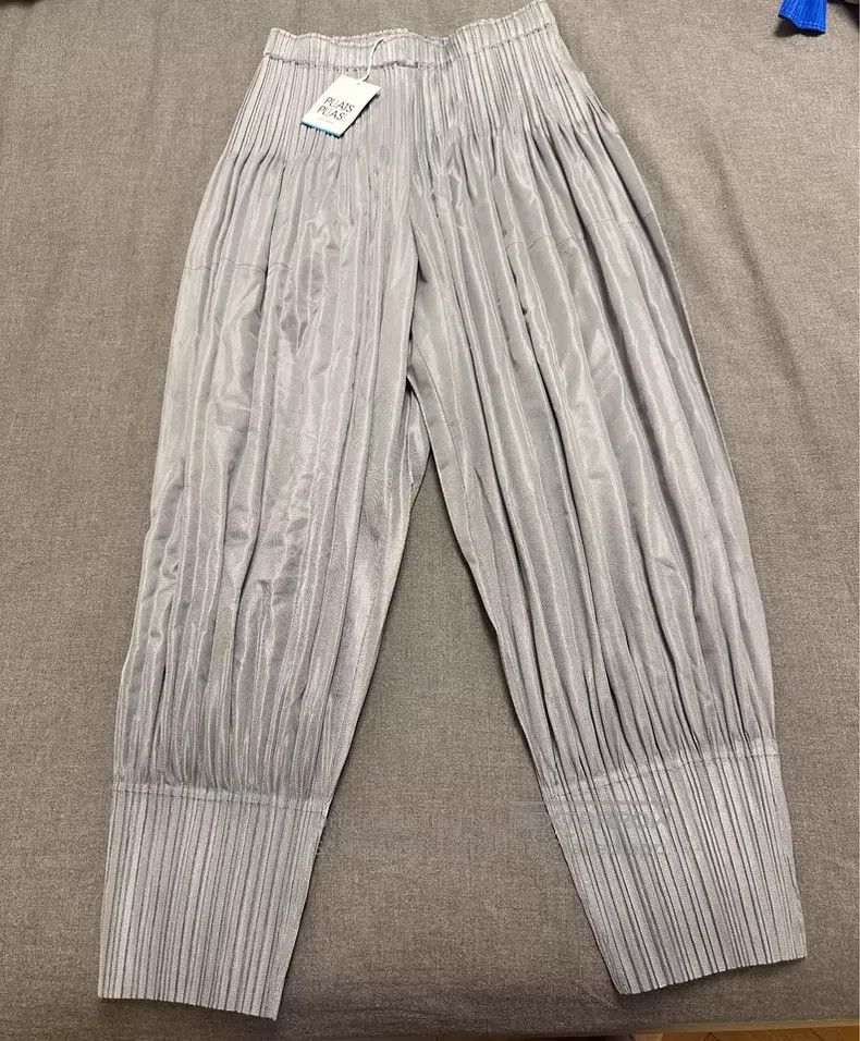 Issey Miyake Issey Miyake size:3 Basic puff pants Size 31" - 1 Thumbnail