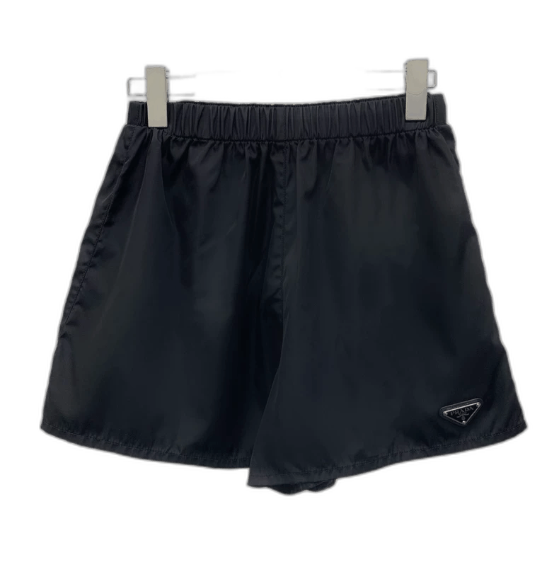 Prada Prada Black Elastic Waist Casual Shorts Size 40" / US 18 - 1 Thumbnail
