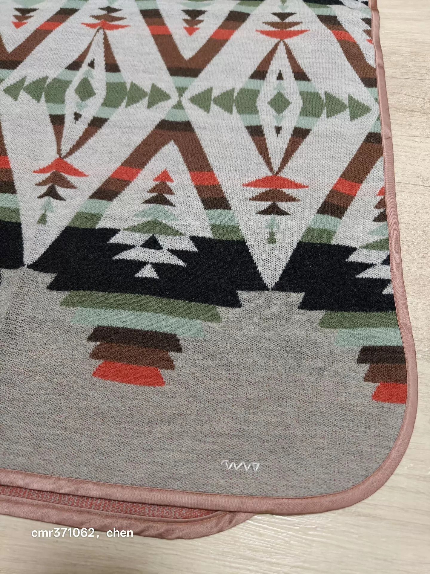 Visvim VISVIM 22AW NATIVE BLANKET JACQUARD SHAWL IVORY Size ONE SIZE - 2 Thumbnail