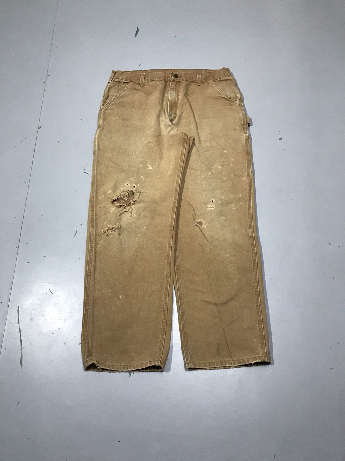 Carhartt Vintage Carhartt B11 BRN damaged carpenter denim workwear Size US 36 / EU 52 - 1 Thumbnail