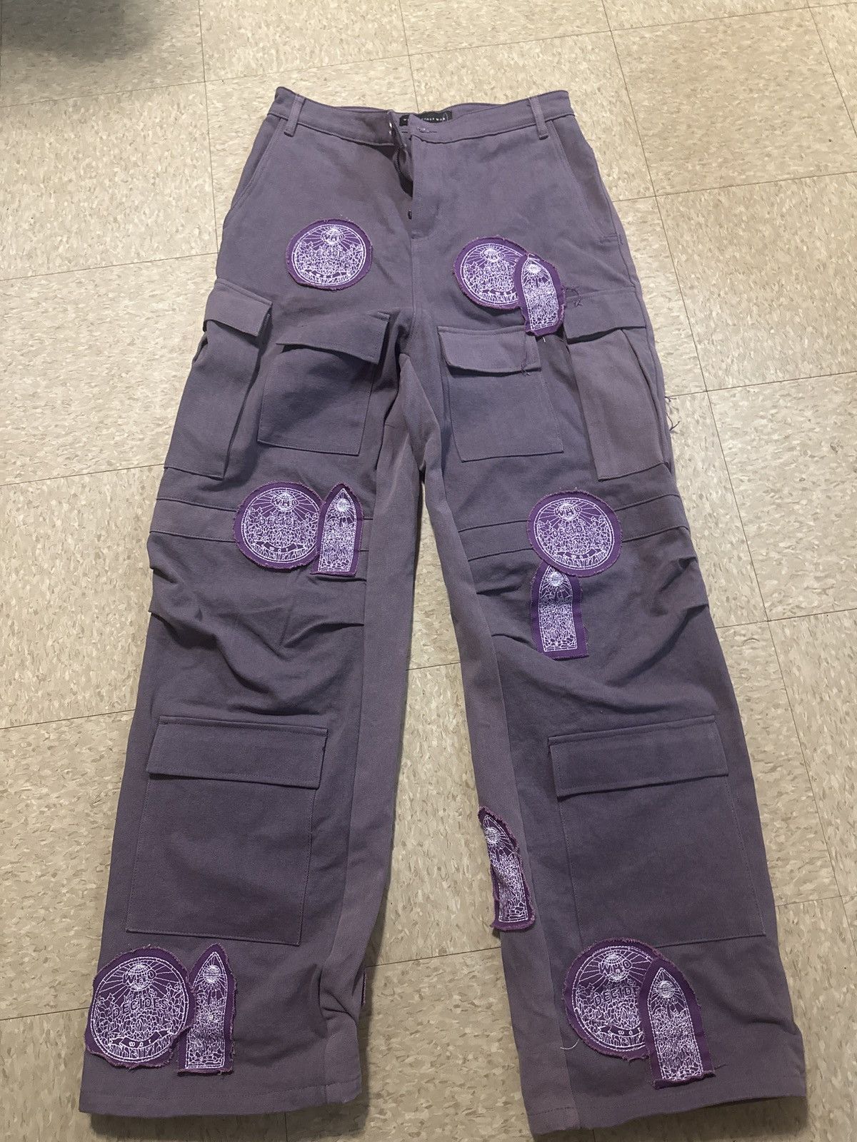 Who Decides War Purple who decides war baggy cargos Size US 34 / EU 50 - 1 Thumbnail