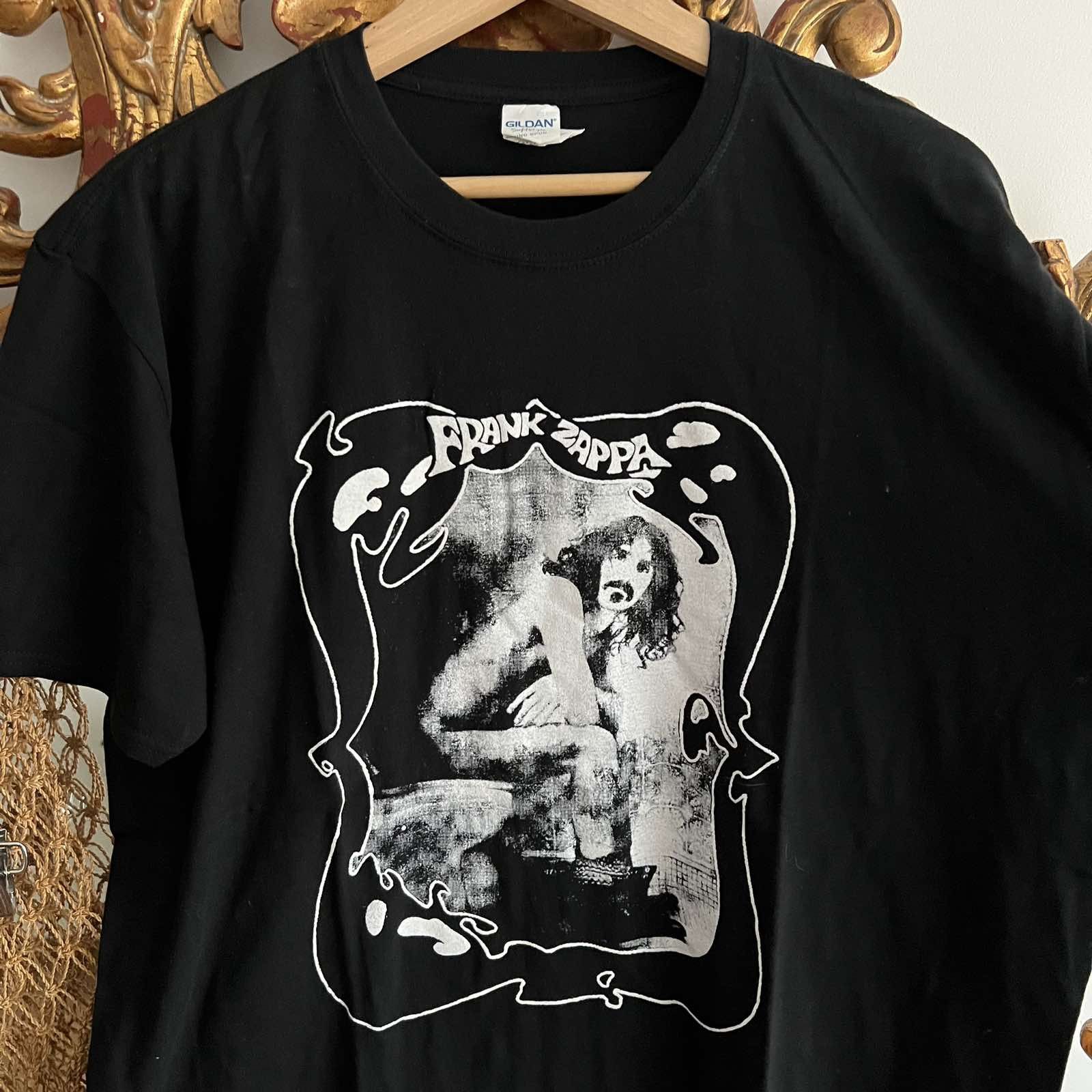 Band Tees × Vintage Vintage FRANK ZAPPA “Toilet” band Tee Sz XL Size US XL / EU 56 / 4 - 2 Thumbnail