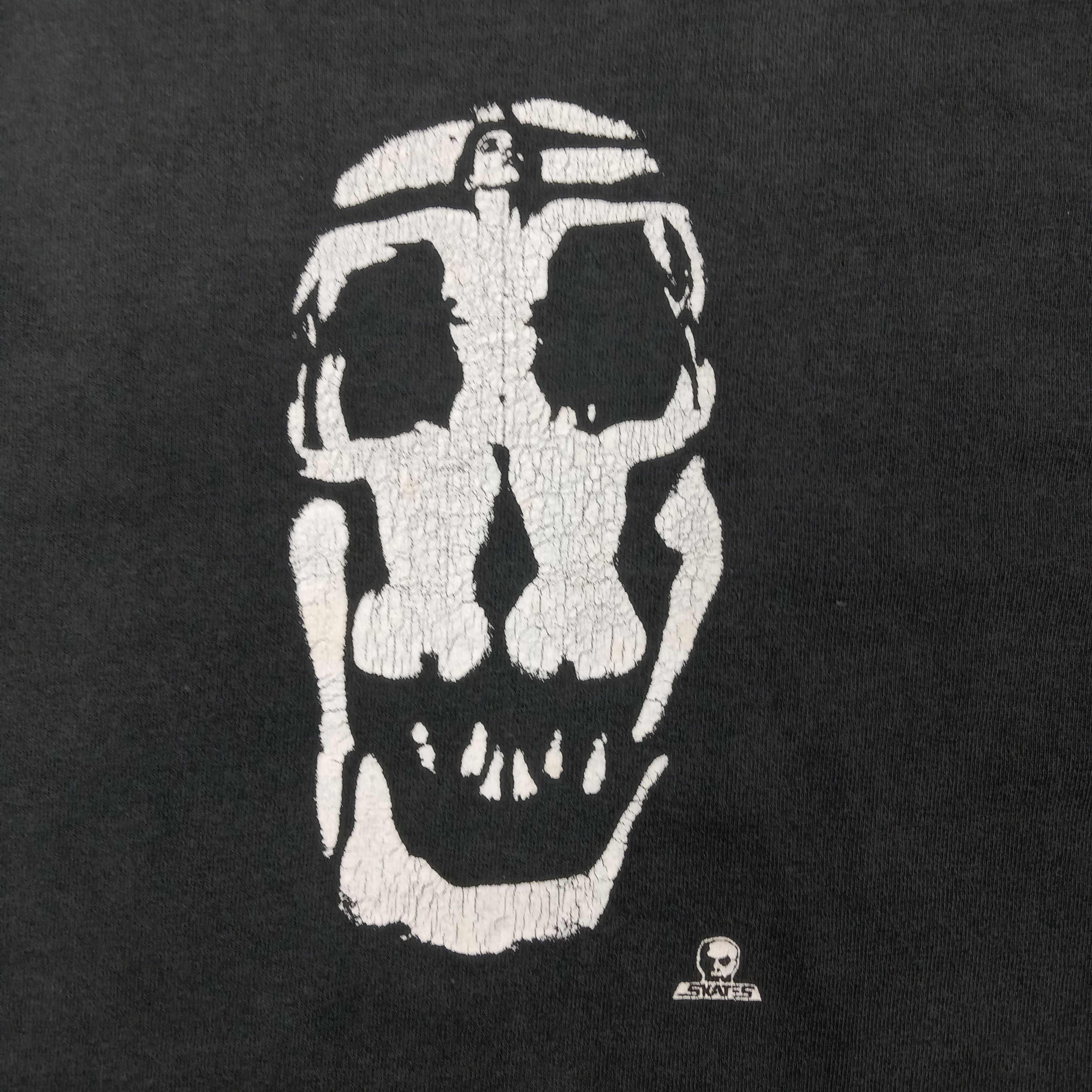 Vintage Vintage 90's SKATES American Skull Art Parody shirt Size US M / EU 48-50 / 2 - 2 Thumbnail