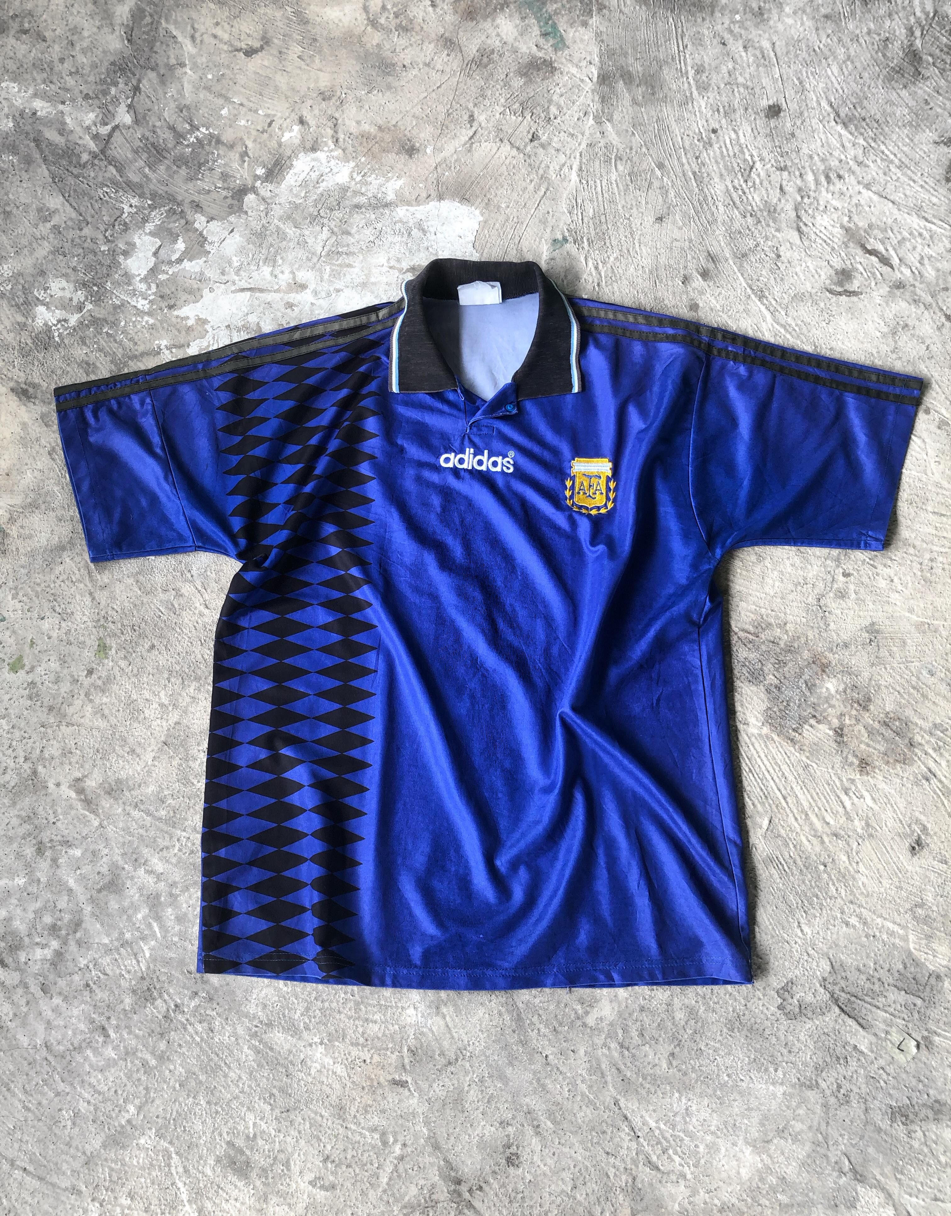 Adidas 1994 The Last World Cup Jersey Maradona Size US L / EU 52-54 / 3 - 2 Thumbnail
